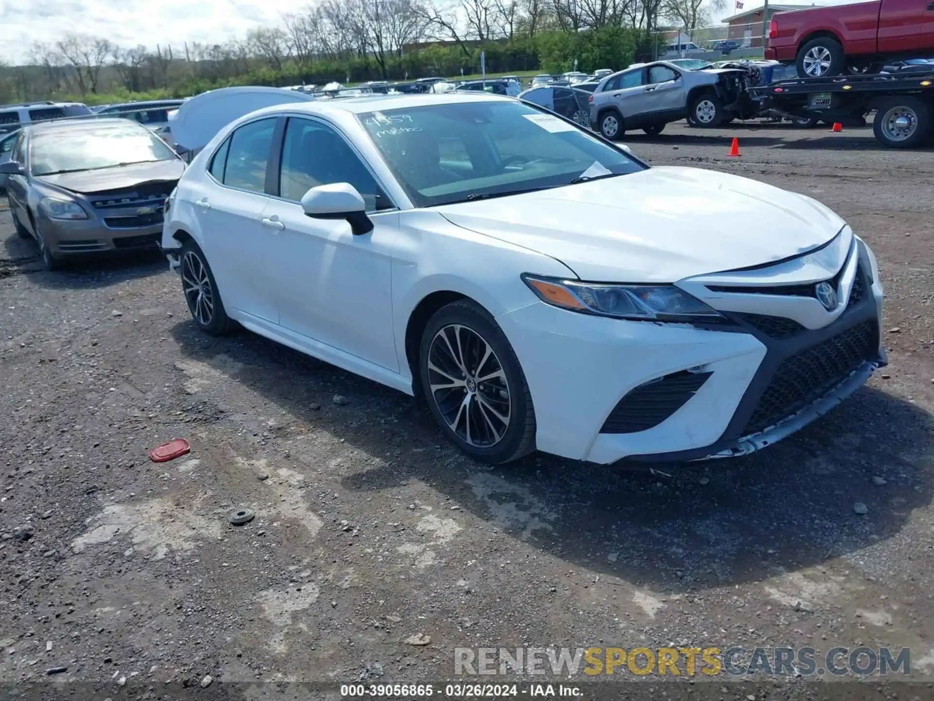 1 Photograph of a damaged car 4T1B11HK5KU244459 TOYOTA CAMRY 2019