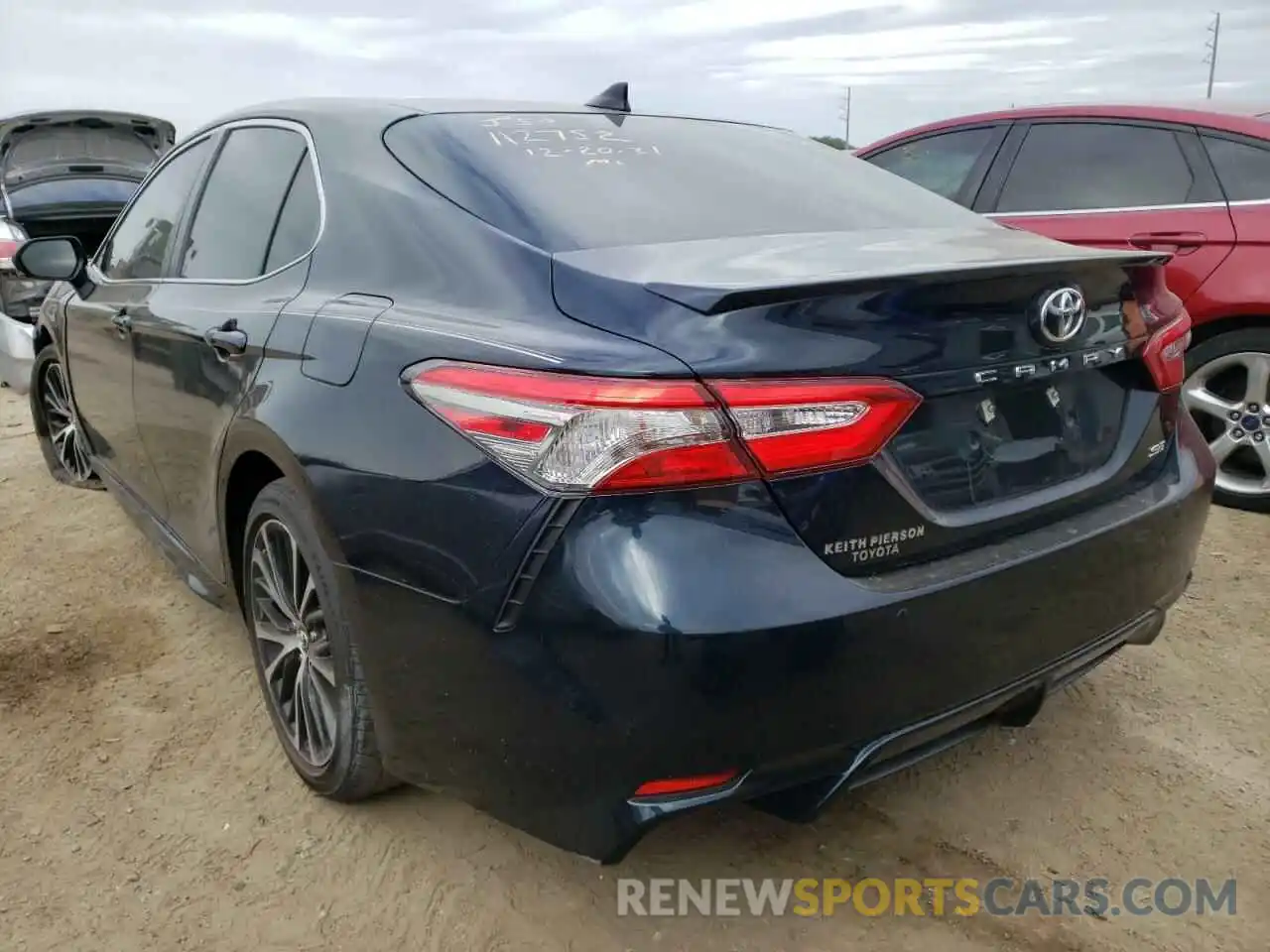 3 Photograph of a damaged car 4T1B11HK5KU246356 TOYOTA CAMRY 2019