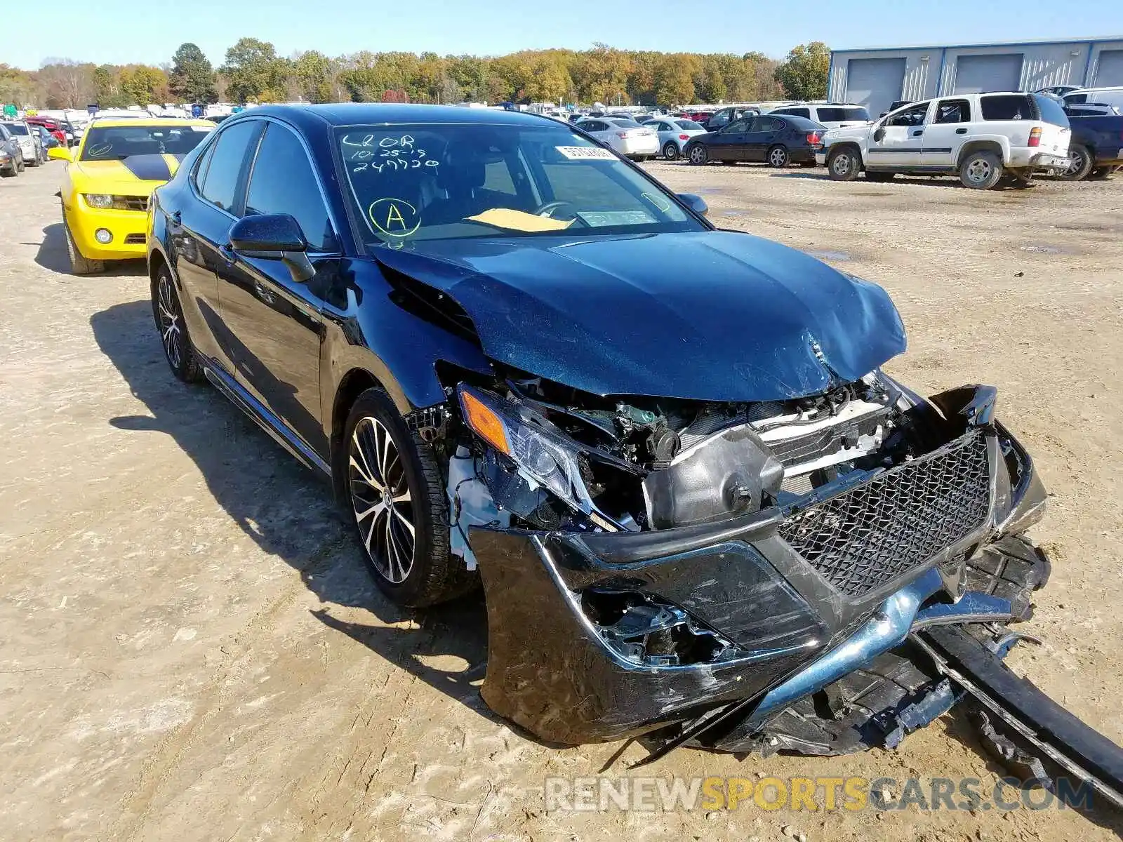 1 Photograph of a damaged car 4T1B11HK5KU247720 TOYOTA CAMRY 2019