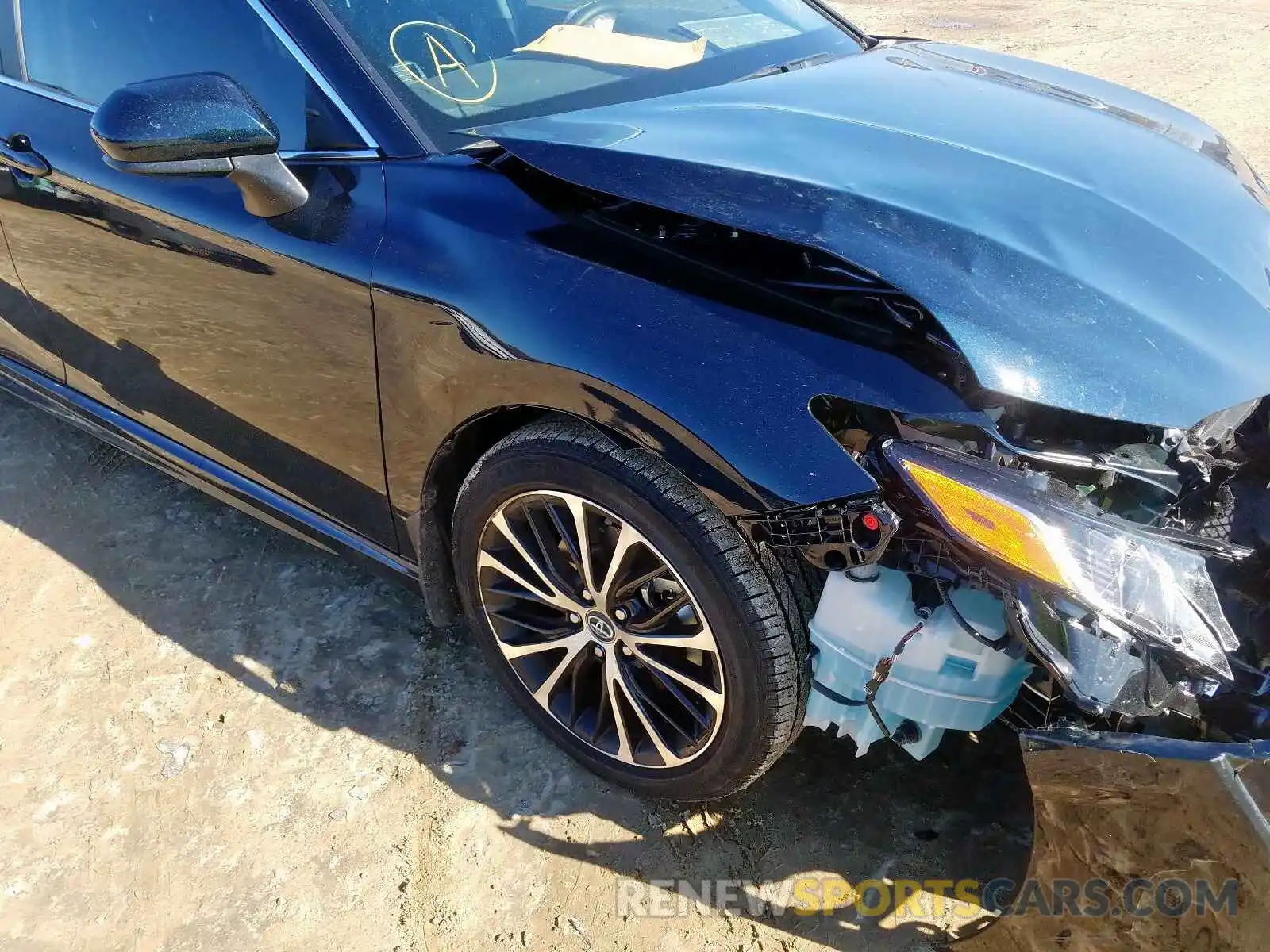 9 Photograph of a damaged car 4T1B11HK5KU247720 TOYOTA CAMRY 2019