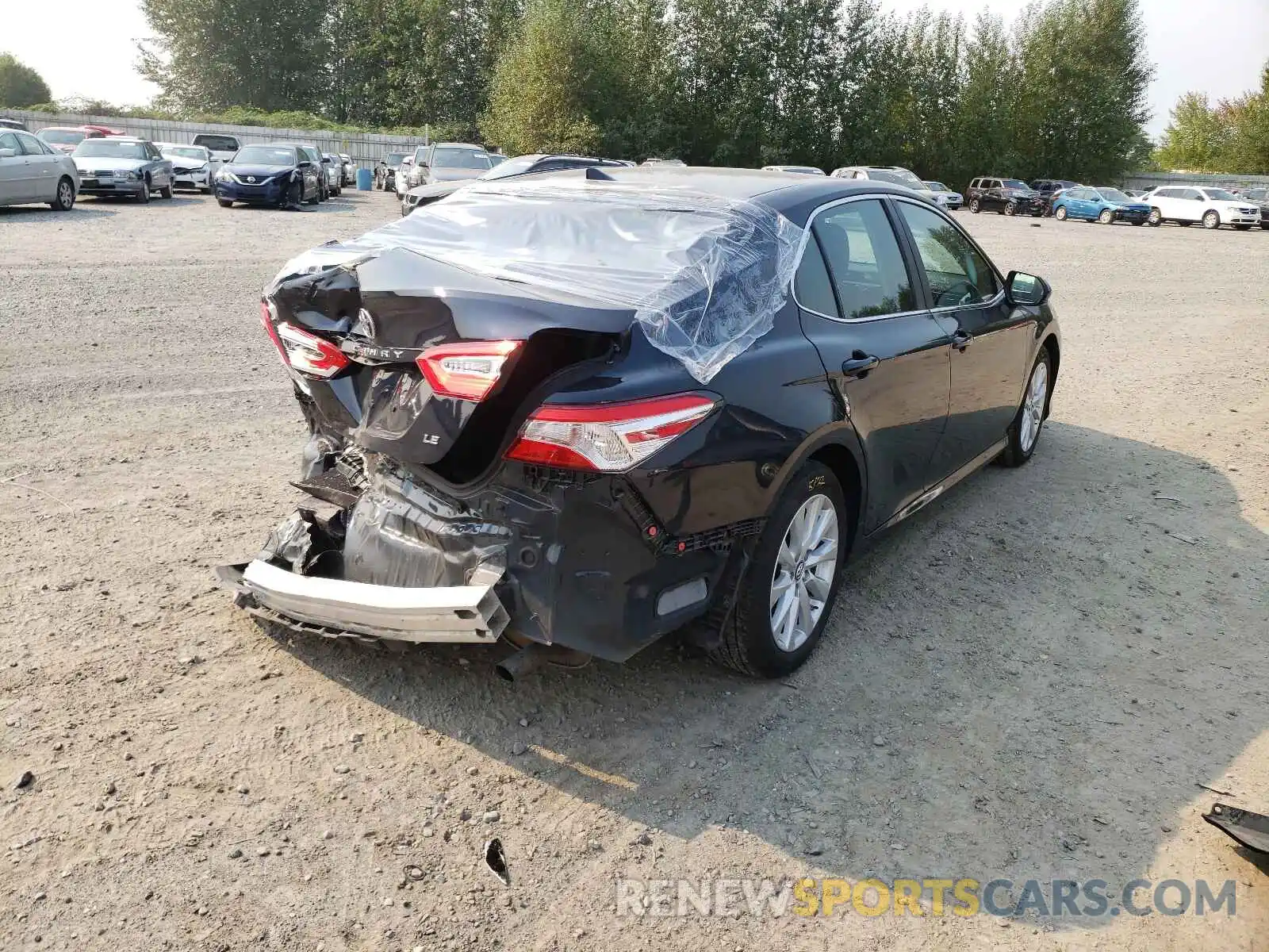 4 Фотография поврежденного автомобиля 4T1B11HK5KU247863 TOYOTA CAMRY 2019