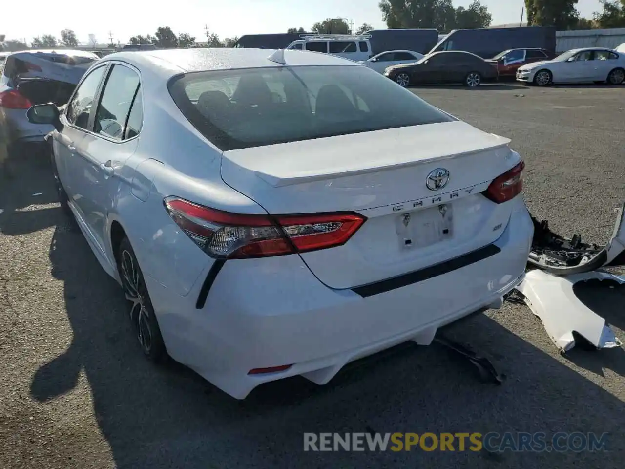 3 Photograph of a damaged car 4T1B11HK5KU249239 TOYOTA CAMRY 2019