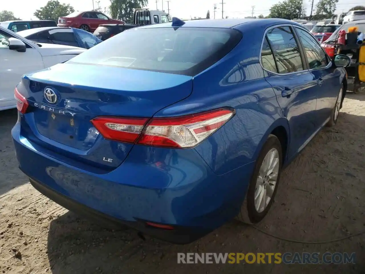 4 Photograph of a damaged car 4T1B11HK5KU253212 TOYOTA CAMRY 2019