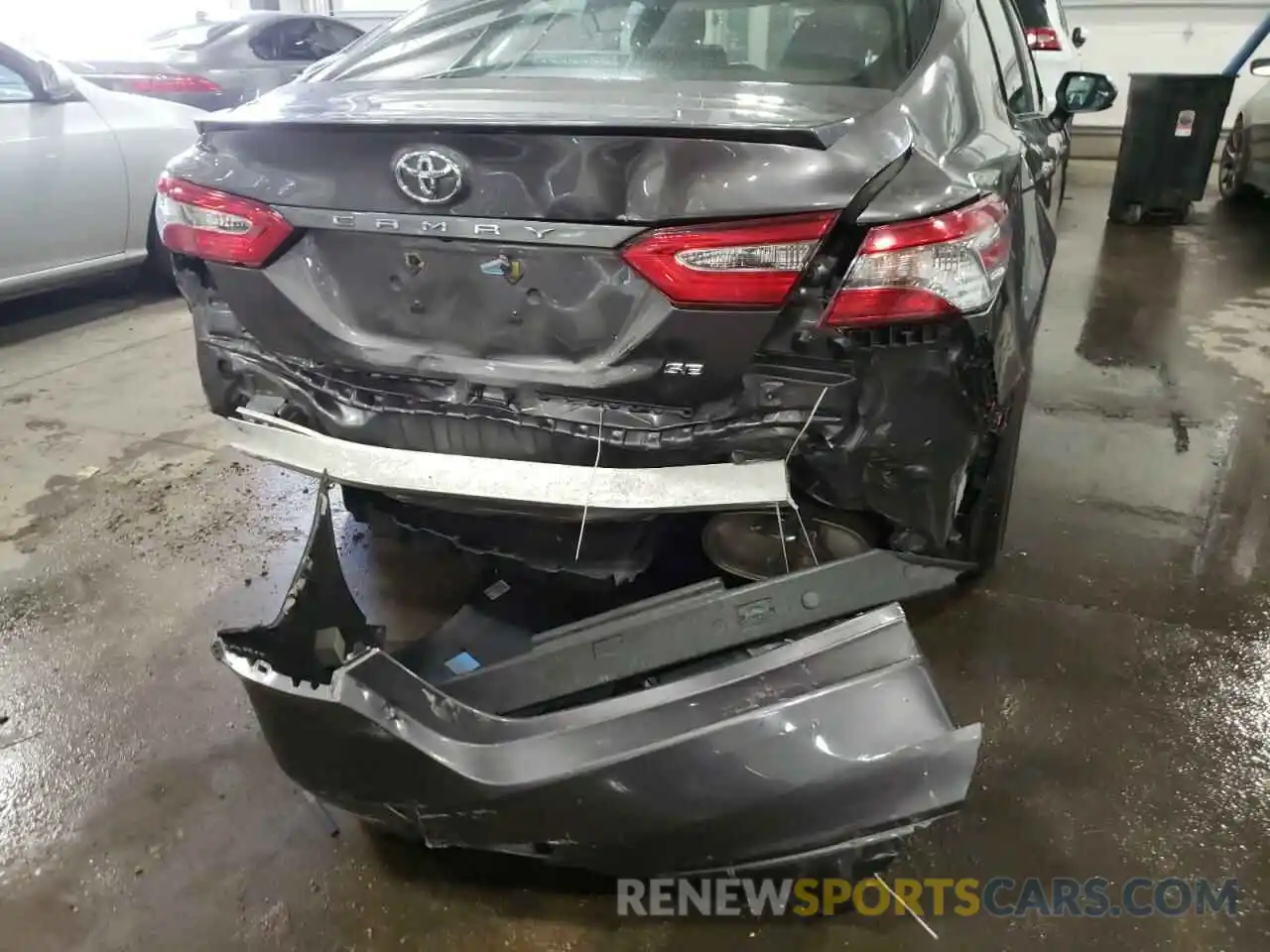 9 Photograph of a damaged car 4T1B11HK5KU255011 TOYOTA CAMRY 2019