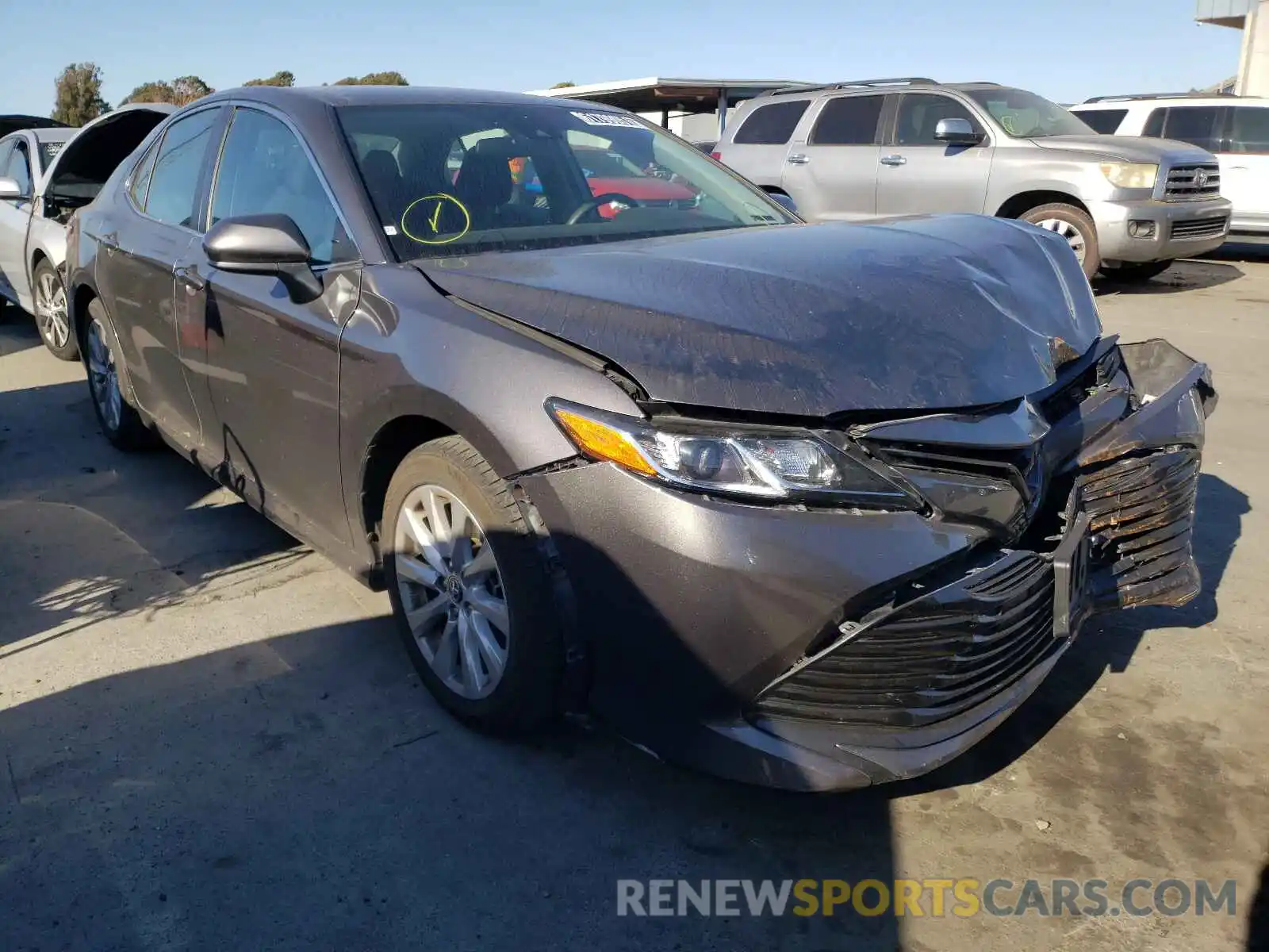 1 Photograph of a damaged car 4T1B11HK5KU255316 TOYOTA CAMRY 2019