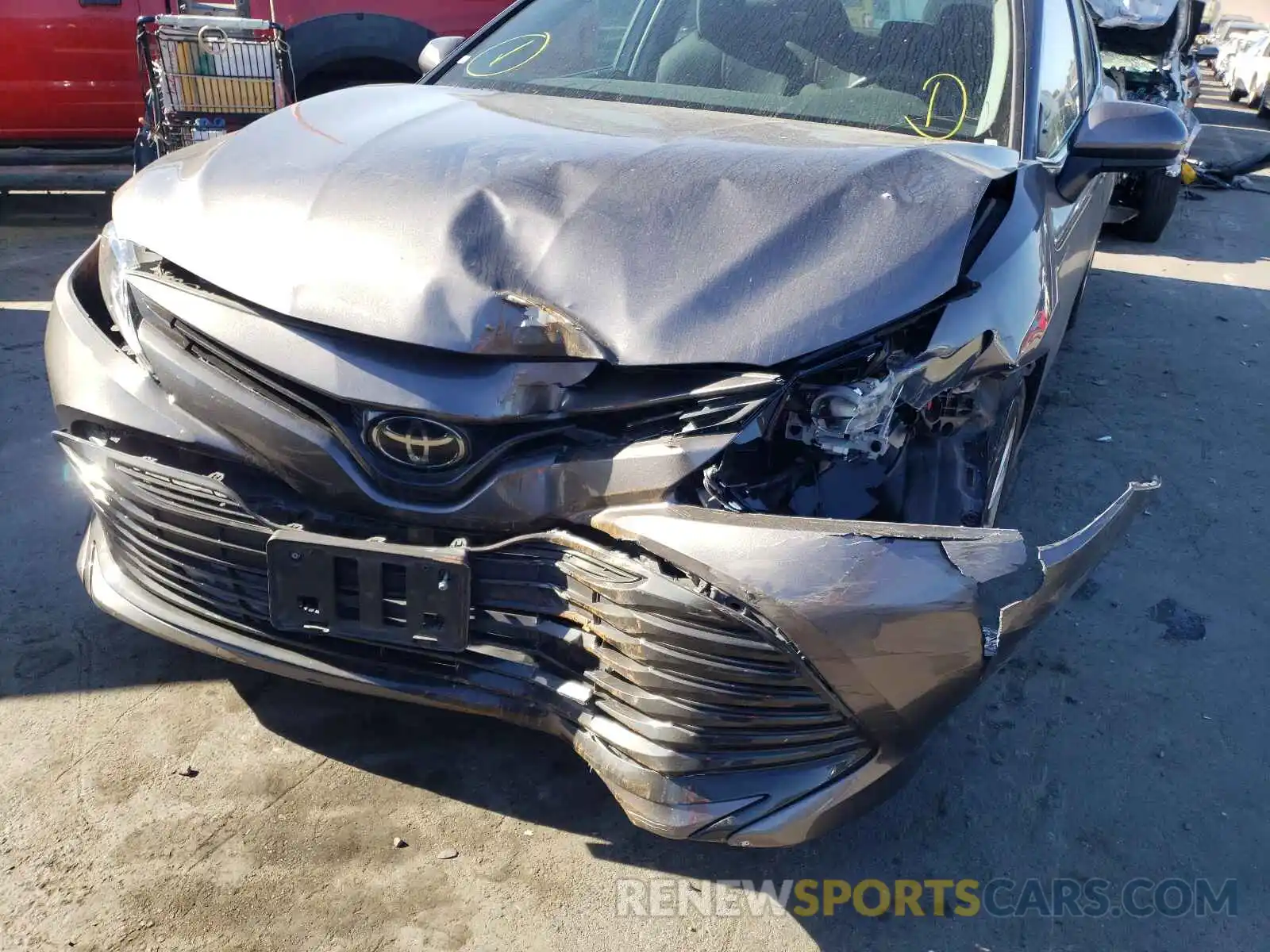 9 Photograph of a damaged car 4T1B11HK5KU255316 TOYOTA CAMRY 2019