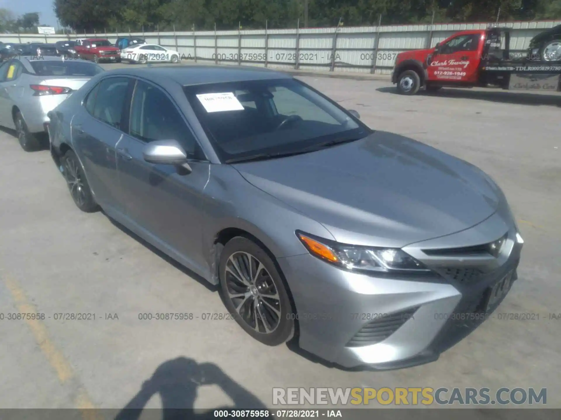 1 Photograph of a damaged car 4T1B11HK5KU255820 TOYOTA CAMRY 2019