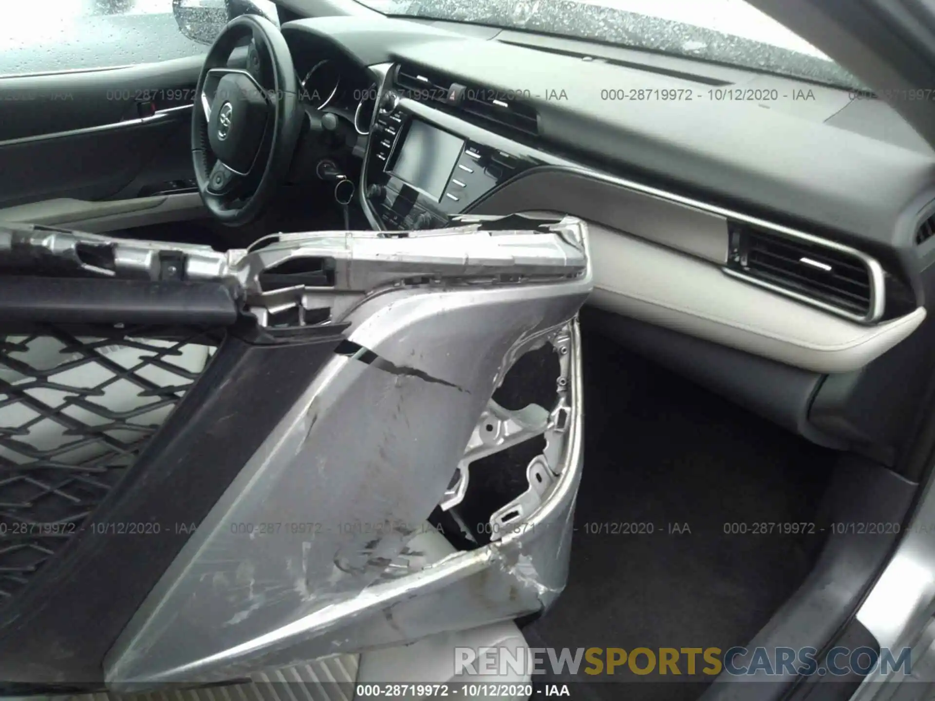 5 Photograph of a damaged car 4T1B11HK5KU255901 TOYOTA CAMRY 2019