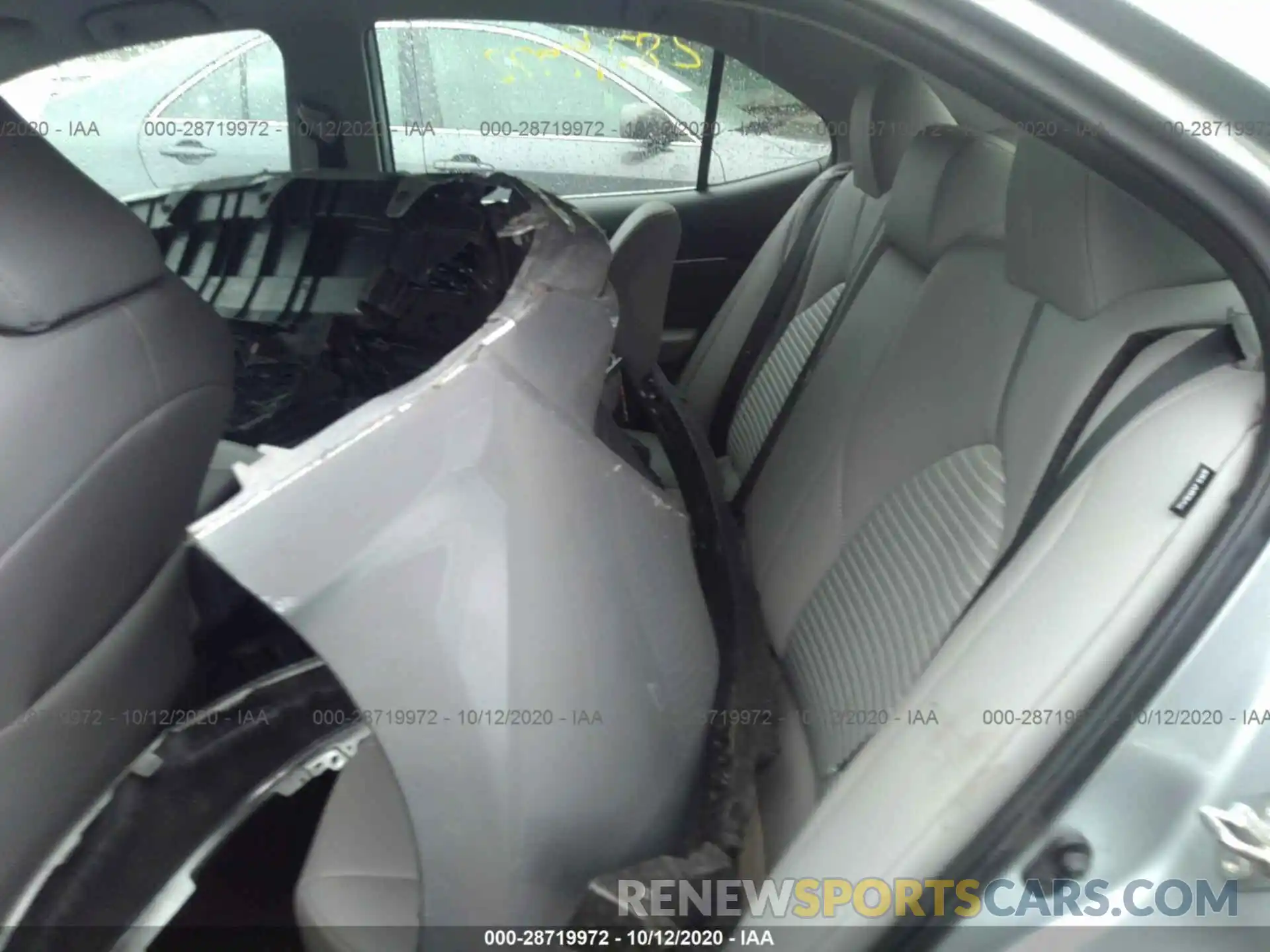 8 Photograph of a damaged car 4T1B11HK5KU255901 TOYOTA CAMRY 2019