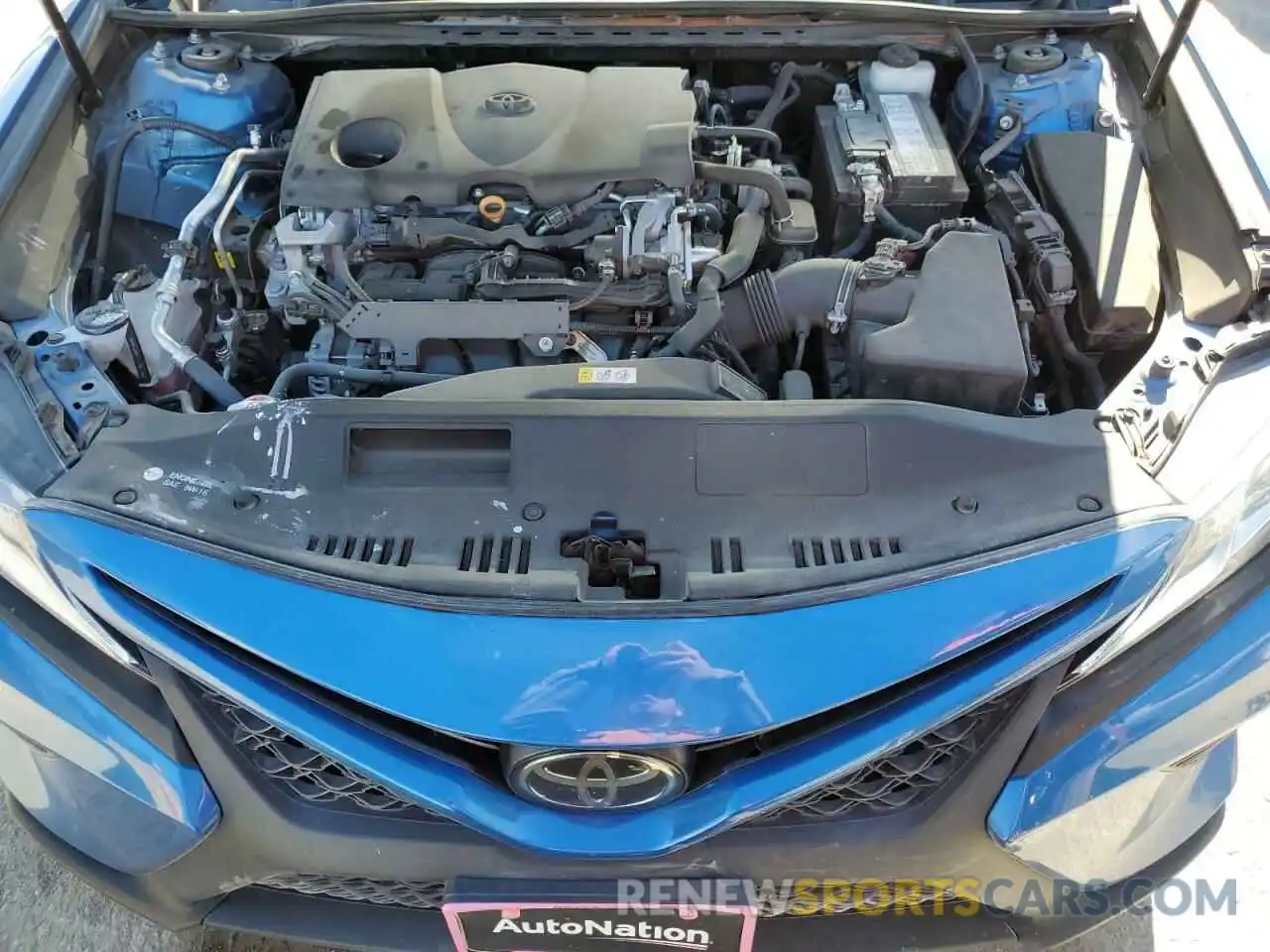 11 Photograph of a damaged car 4T1B11HK5KU257325 TOYOTA CAMRY 2019