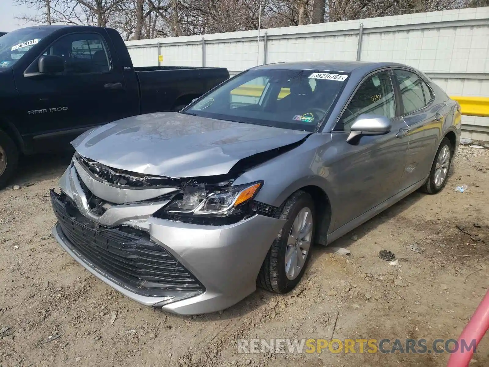 2 Photograph of a damaged car 4T1B11HK5KU257812 TOYOTA CAMRY 2019