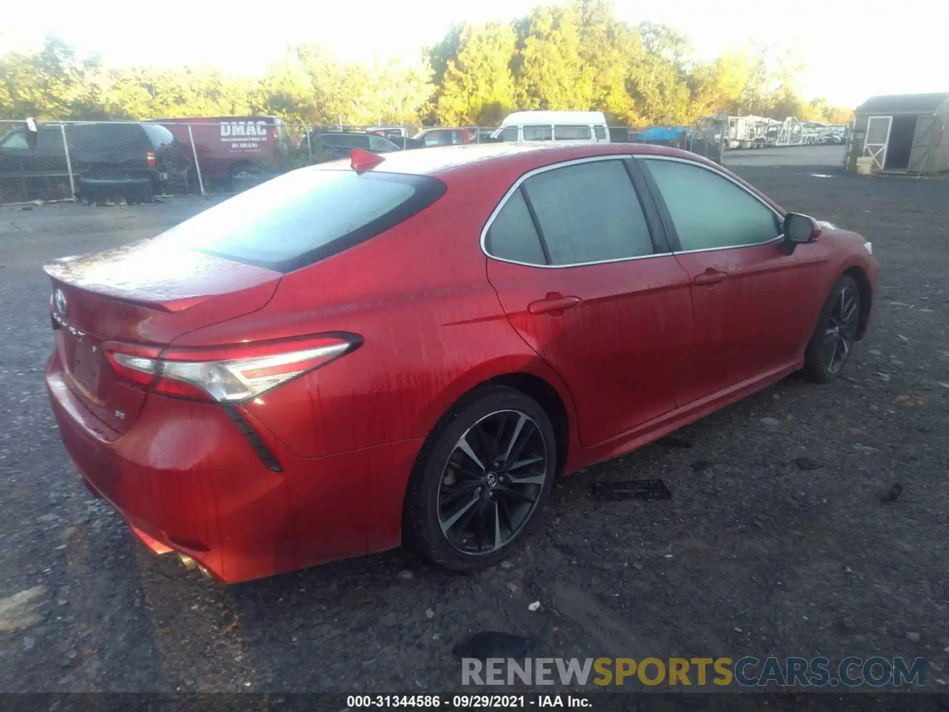 4 Photograph of a damaged car 4T1B11HK5KU259298 TOYOTA CAMRY 2019