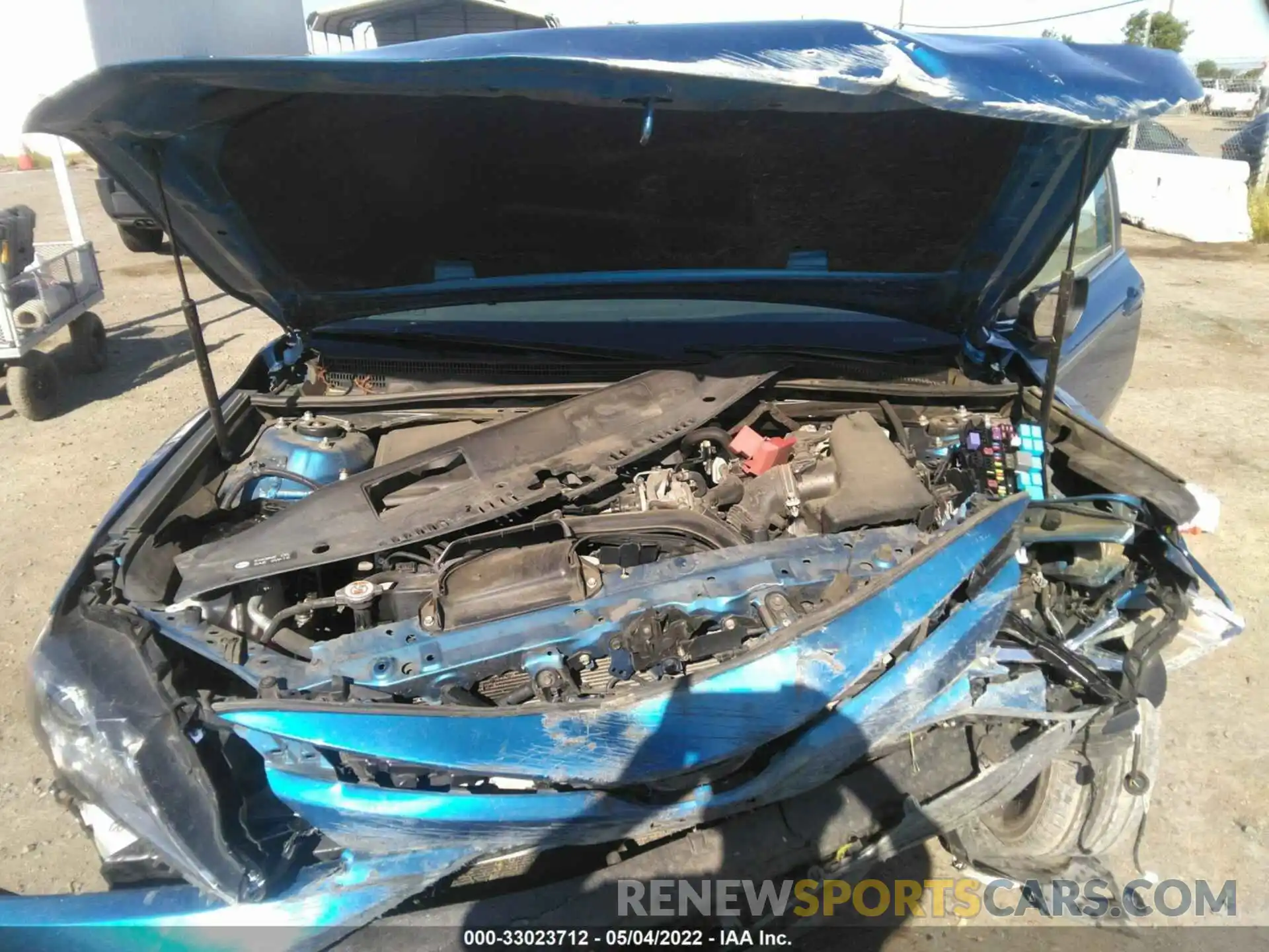 10 Photograph of a damaged car 4T1B11HK5KU261066 TOYOTA CAMRY 2019