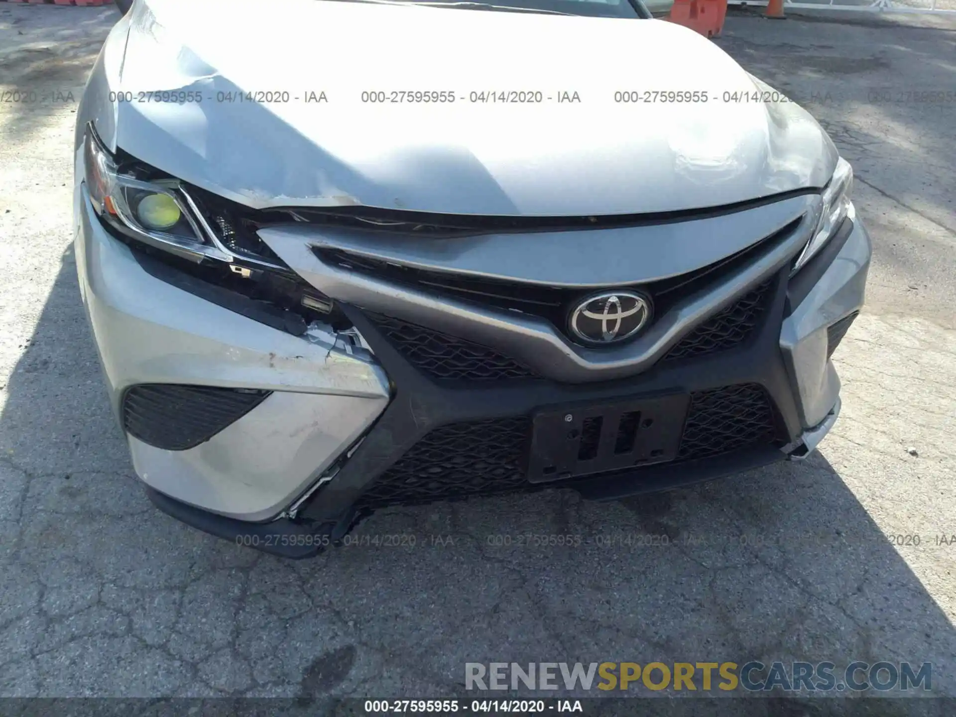 6 Photograph of a damaged car 4T1B11HK5KU264260 TOYOTA CAMRY 2019