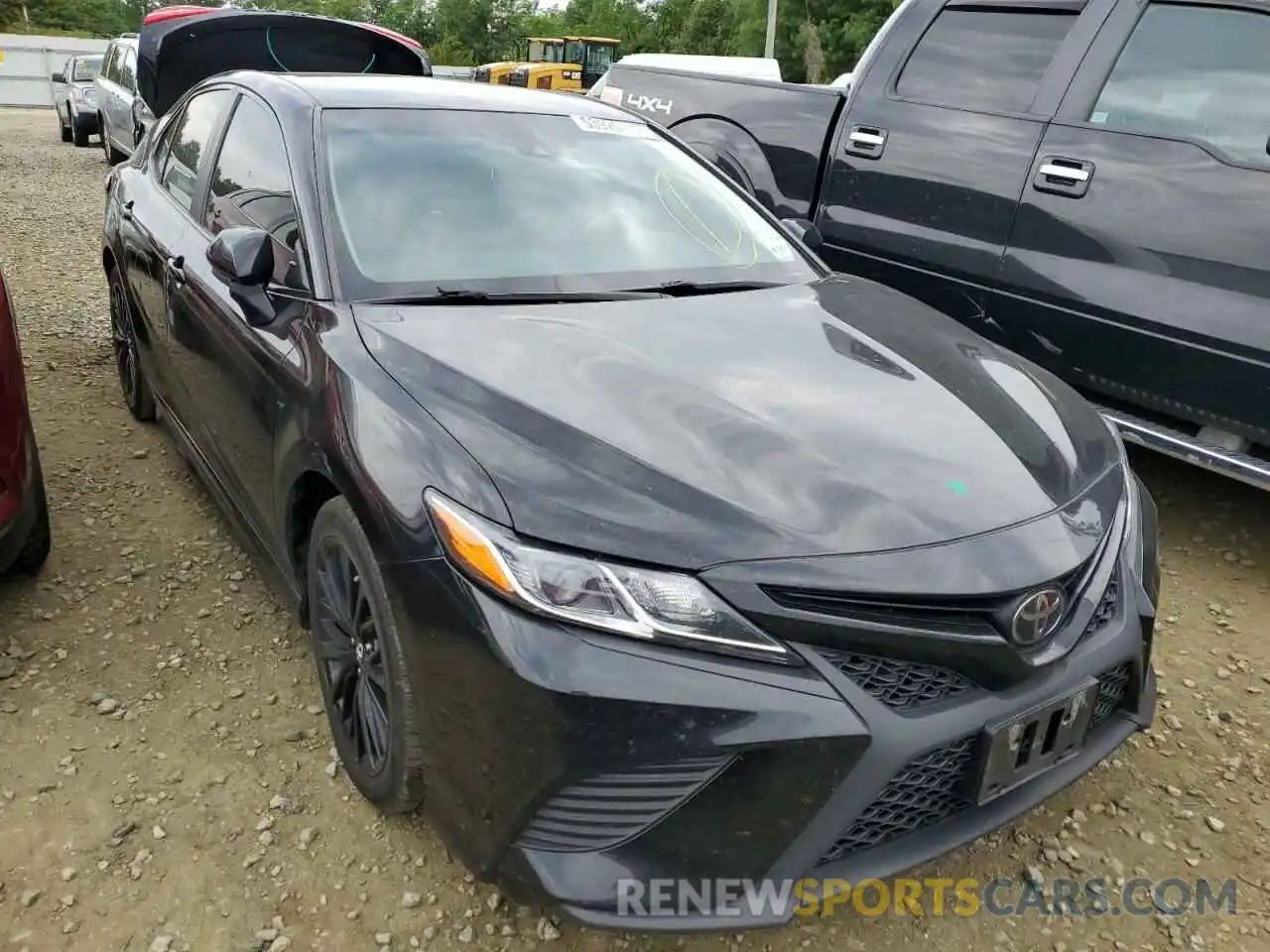 1 Photograph of a damaged car 4T1B11HK5KU267045 TOYOTA CAMRY 2019