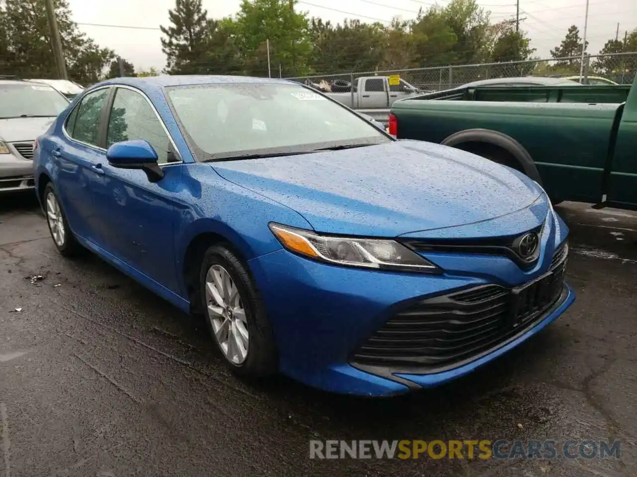 1 Photograph of a damaged car 4T1B11HK5KU267708 TOYOTA CAMRY 2019