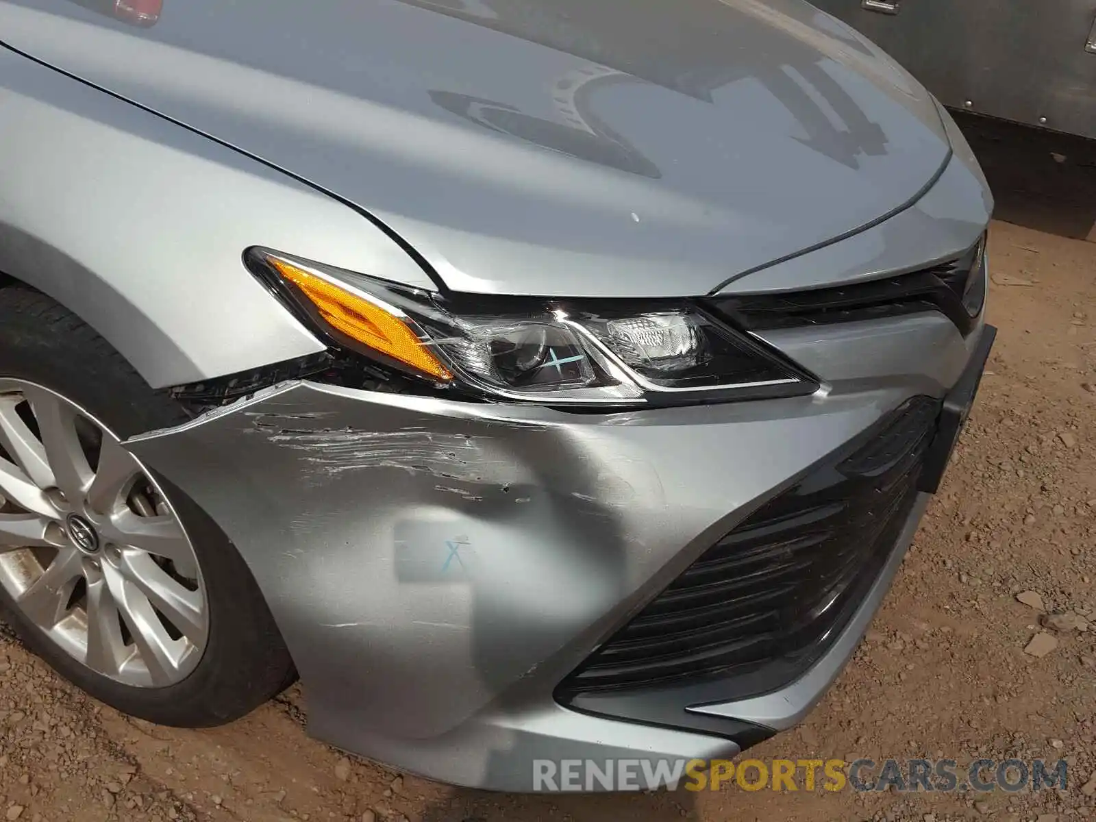 9 Photograph of a damaged car 4T1B11HK5KU268311 TOYOTA CAMRY 2019