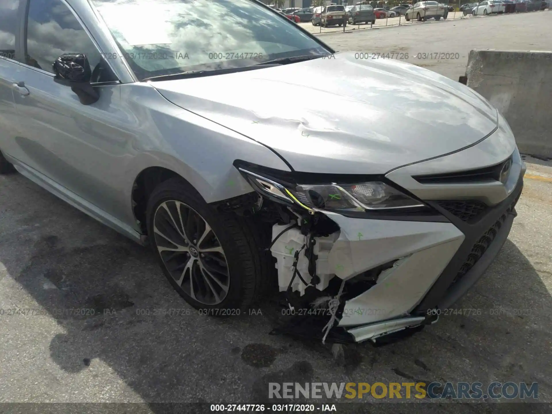 6 Photograph of a damaged car 4T1B11HK5KU274352 TOYOTA CAMRY 2019