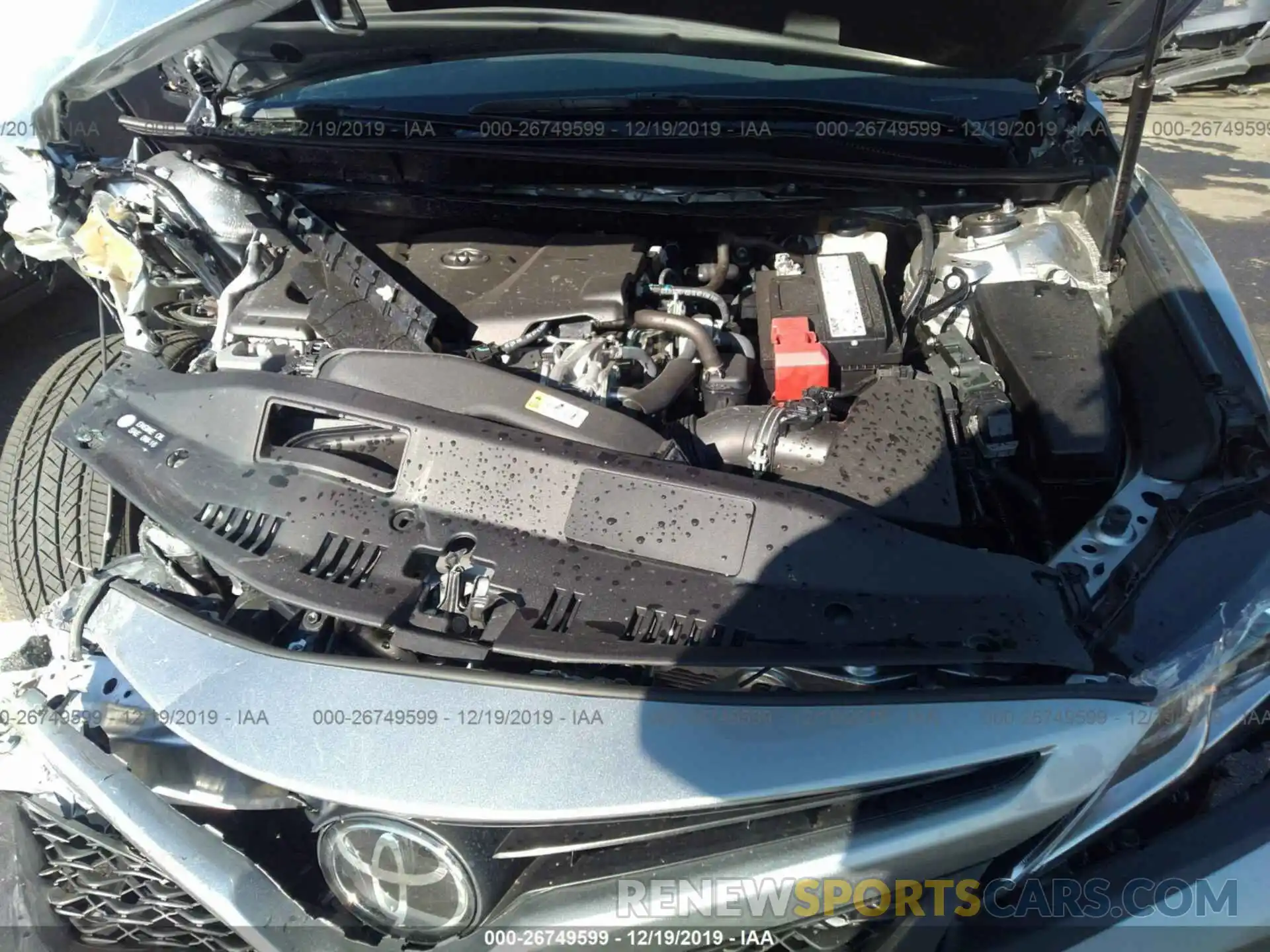 10 Photograph of a damaged car 4T1B11HK5KU274383 TOYOTA CAMRY 2019