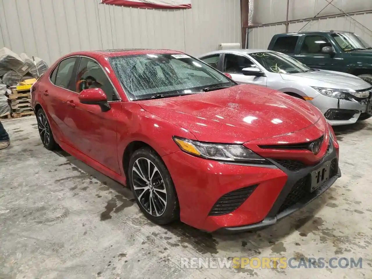 1 Photograph of a damaged car 4T1B11HK5KU276442 TOYOTA CAMRY 2019