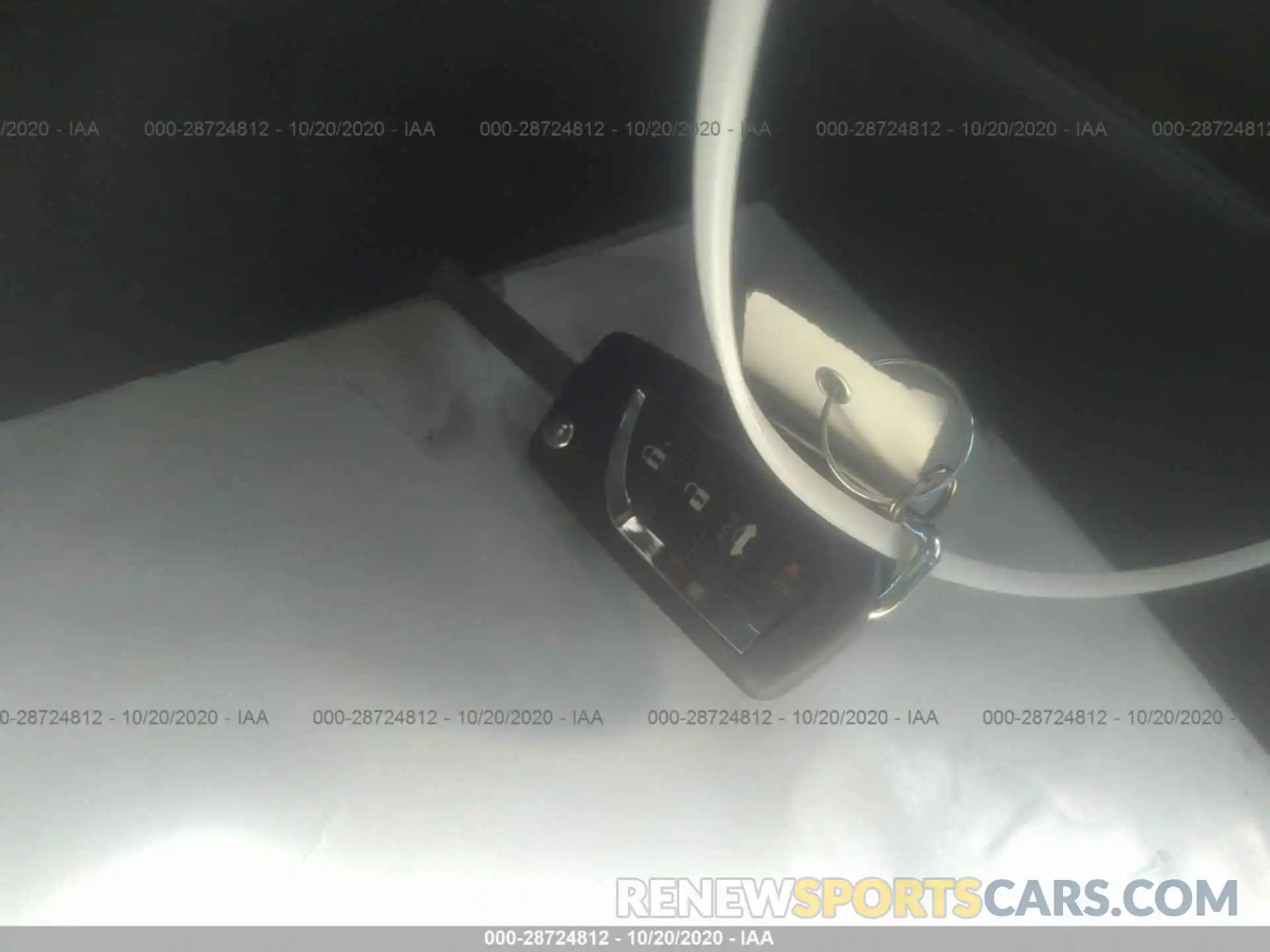 11 Photograph of a damaged car 4T1B11HK5KU278529 TOYOTA CAMRY 2019