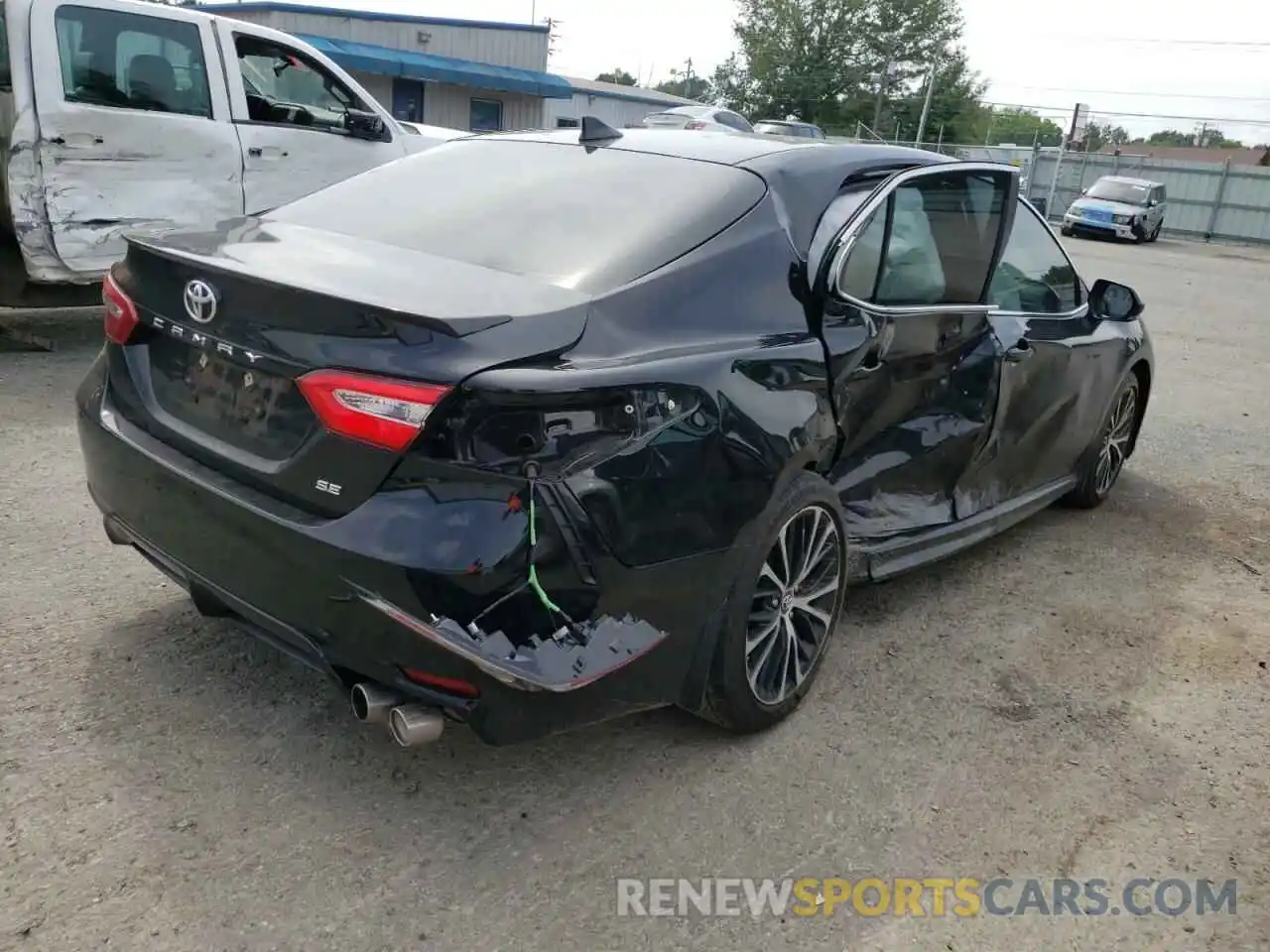 4 Photograph of a damaged car 4T1B11HK5KU278952 TOYOTA CAMRY 2019