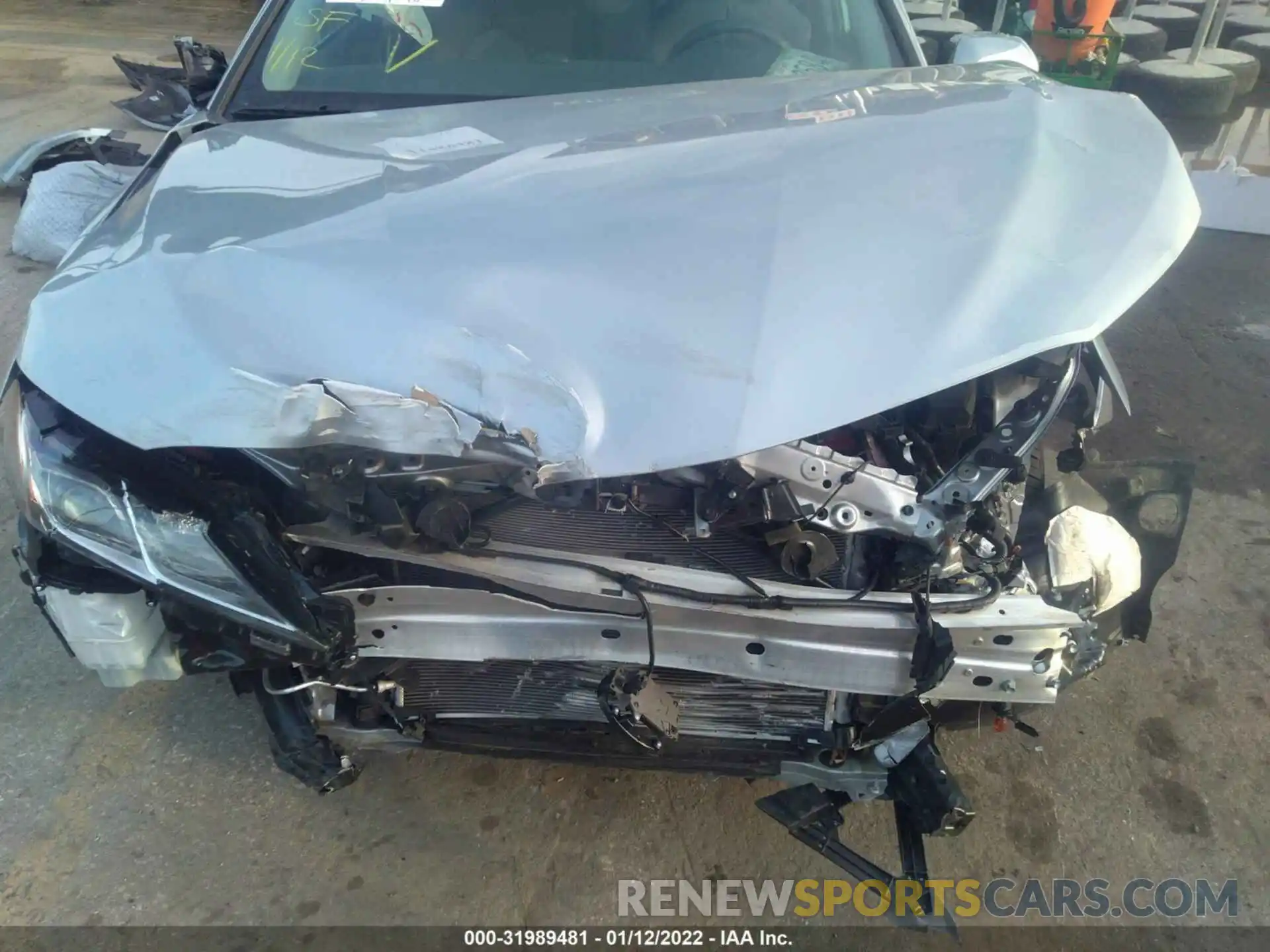 6 Photograph of a damaged car 4T1B11HK5KU283682 TOYOTA CAMRY 2019