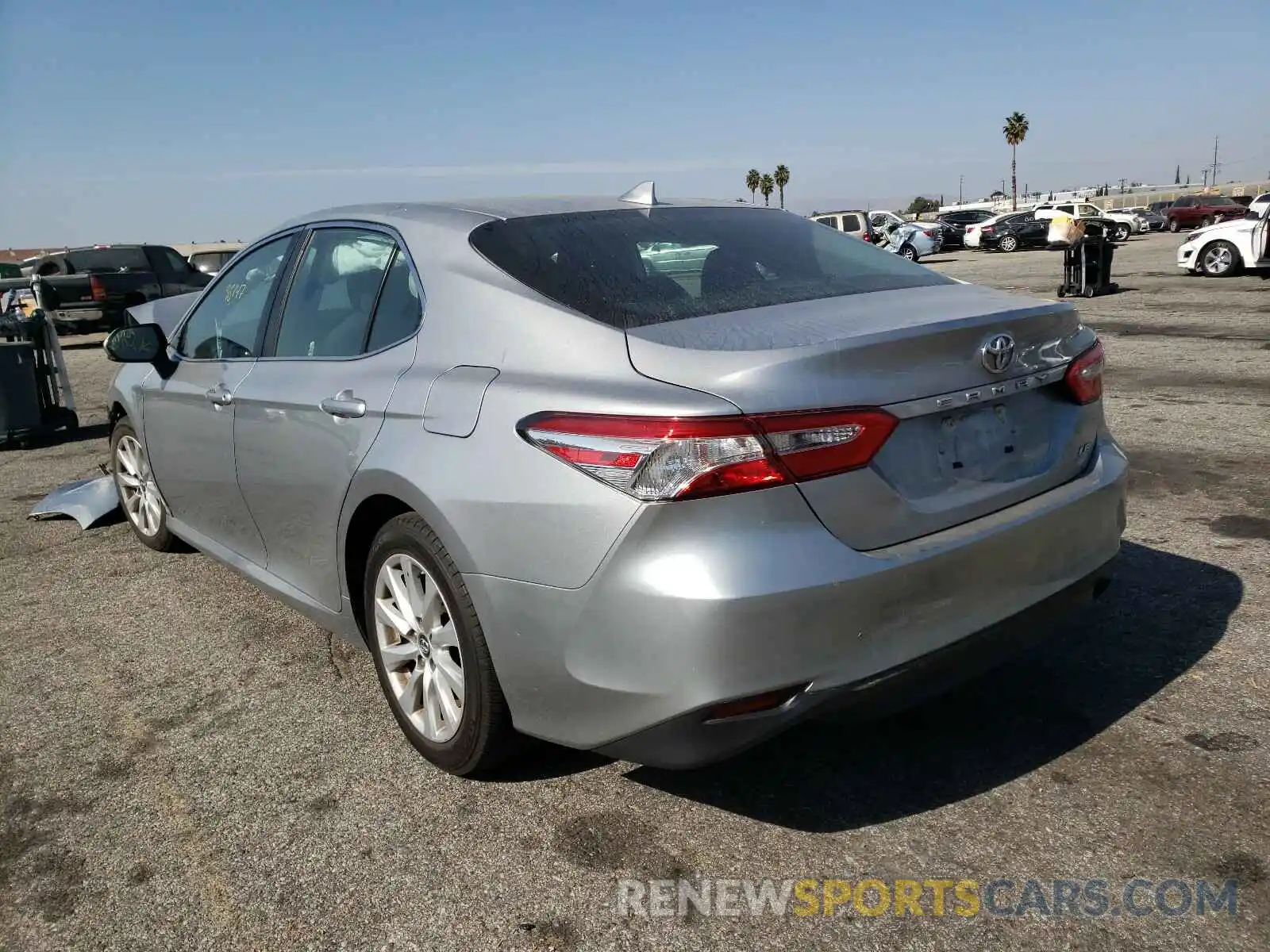 3 Photograph of a damaged car 4T1B11HK5KU284248 TOYOTA CAMRY 2019