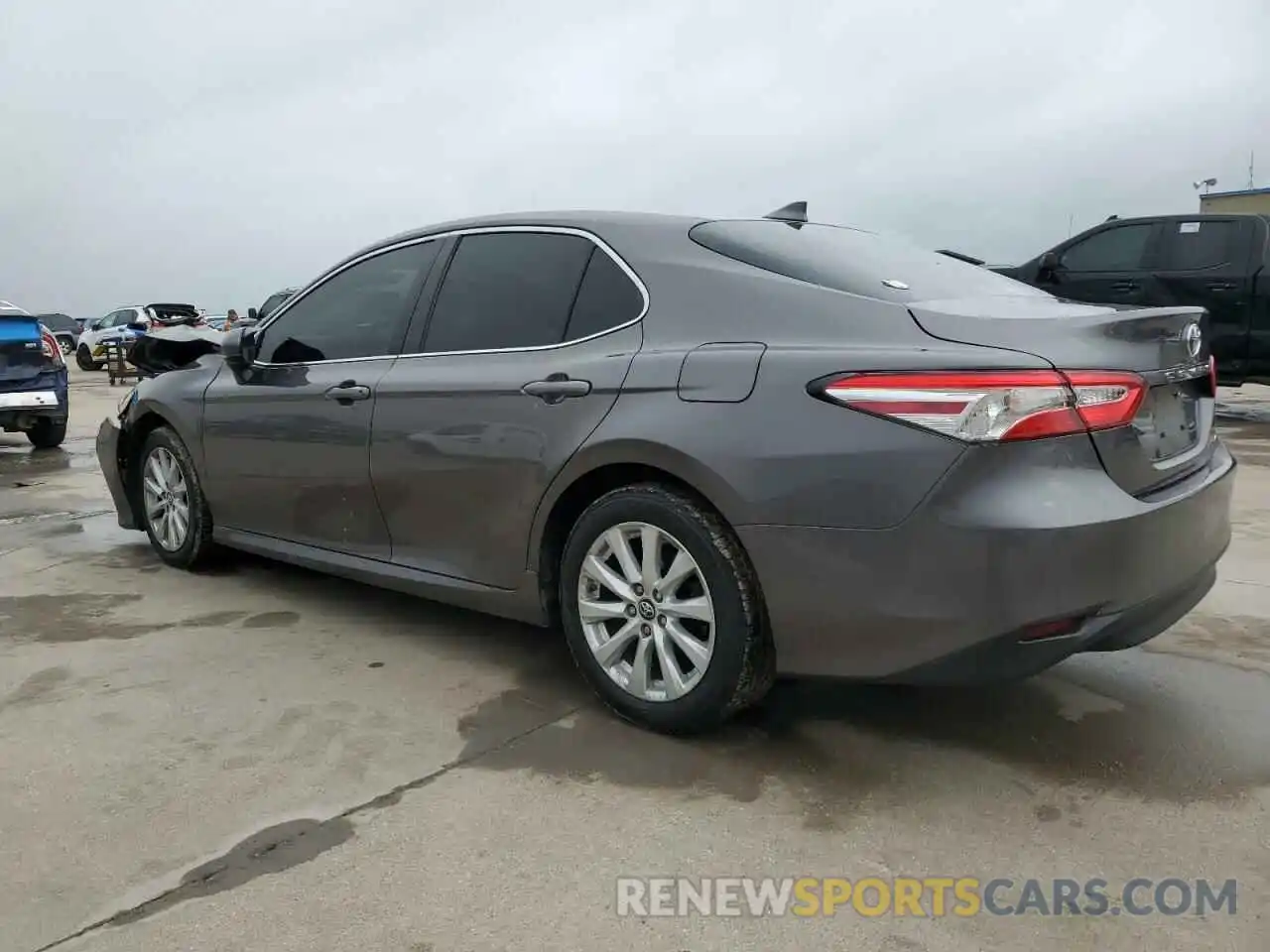 2 Photograph of a damaged car 4T1B11HK5KU286503 TOYOTA CAMRY 2019