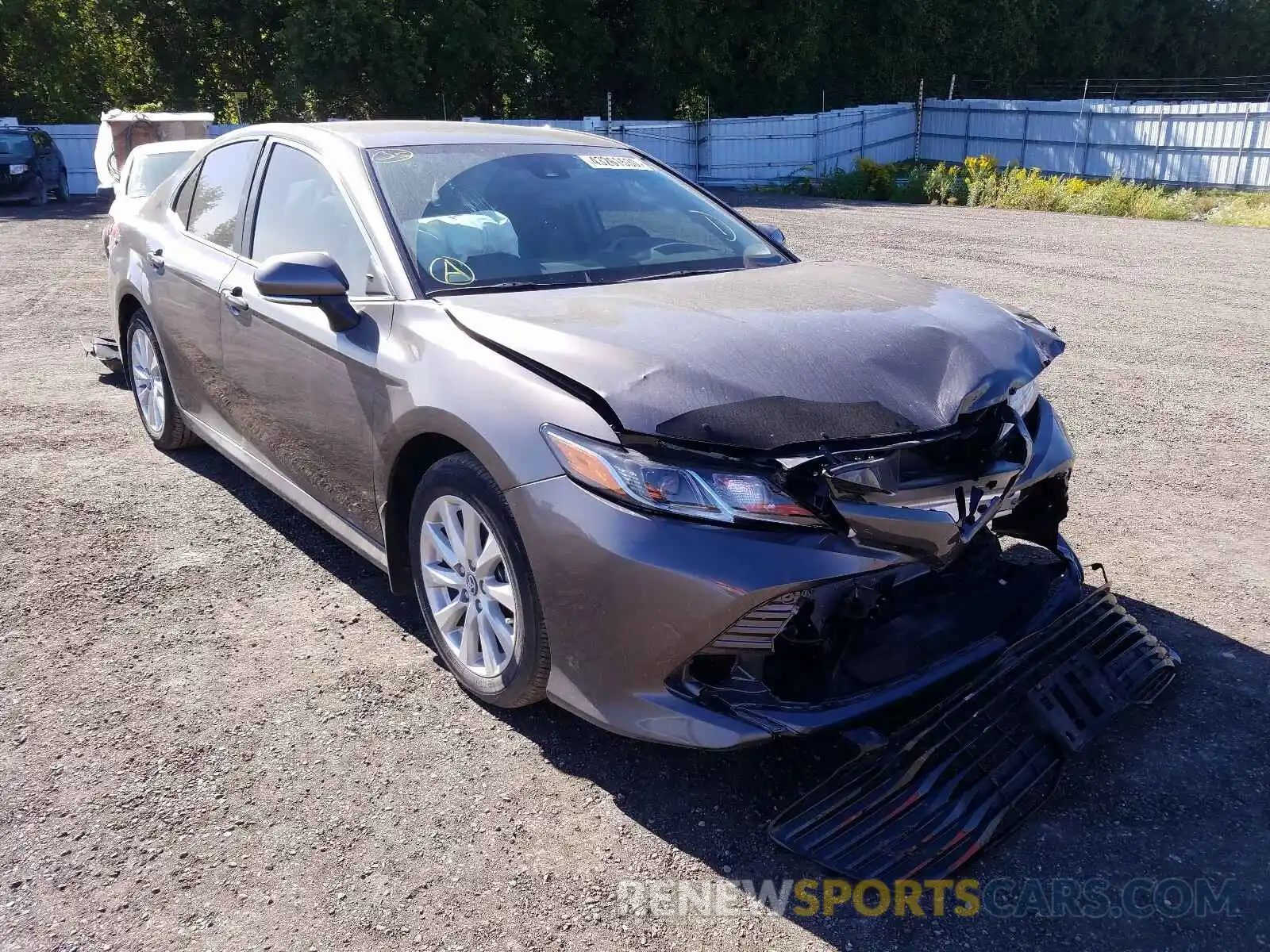 1 Photograph of a damaged car 4T1B11HK5KU286713 TOYOTA CAMRY 2019