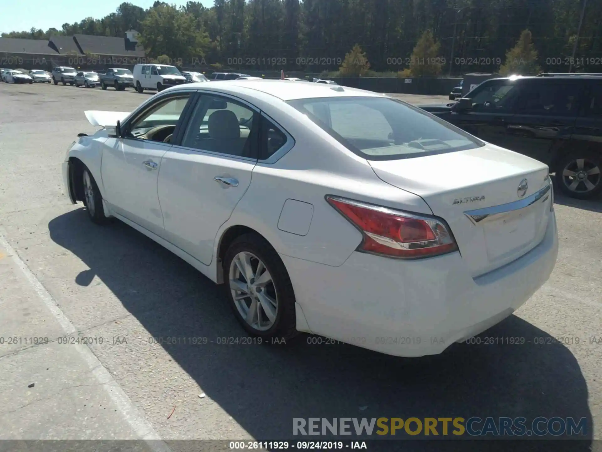 3 Photograph of a damaged car 4T1B11HK5KU288249 TOYOTA CAMRY 2019