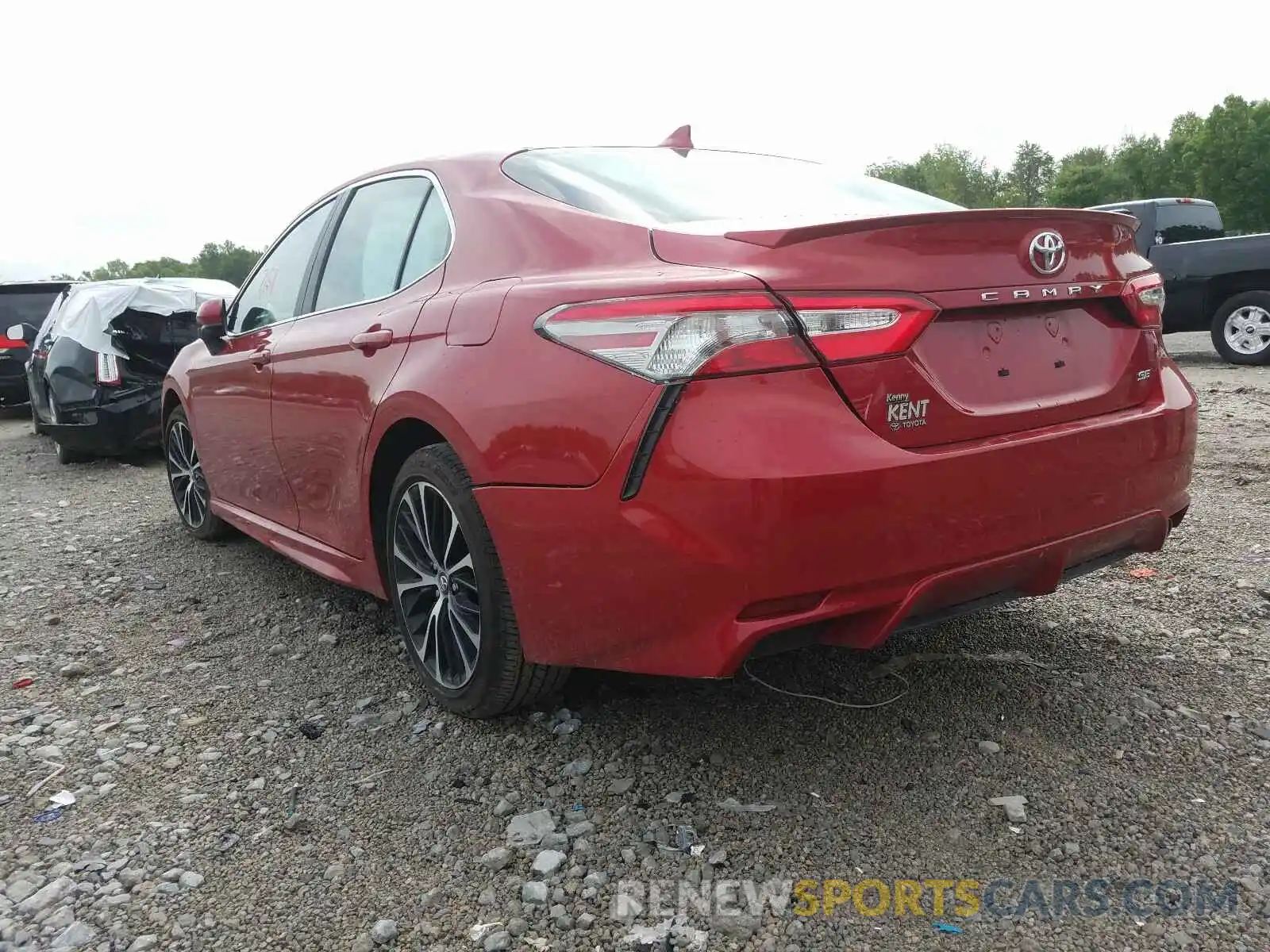 3 Фотография поврежденного автомобиля 4T1B11HK5KU289594 TOYOTA CAMRY 2019