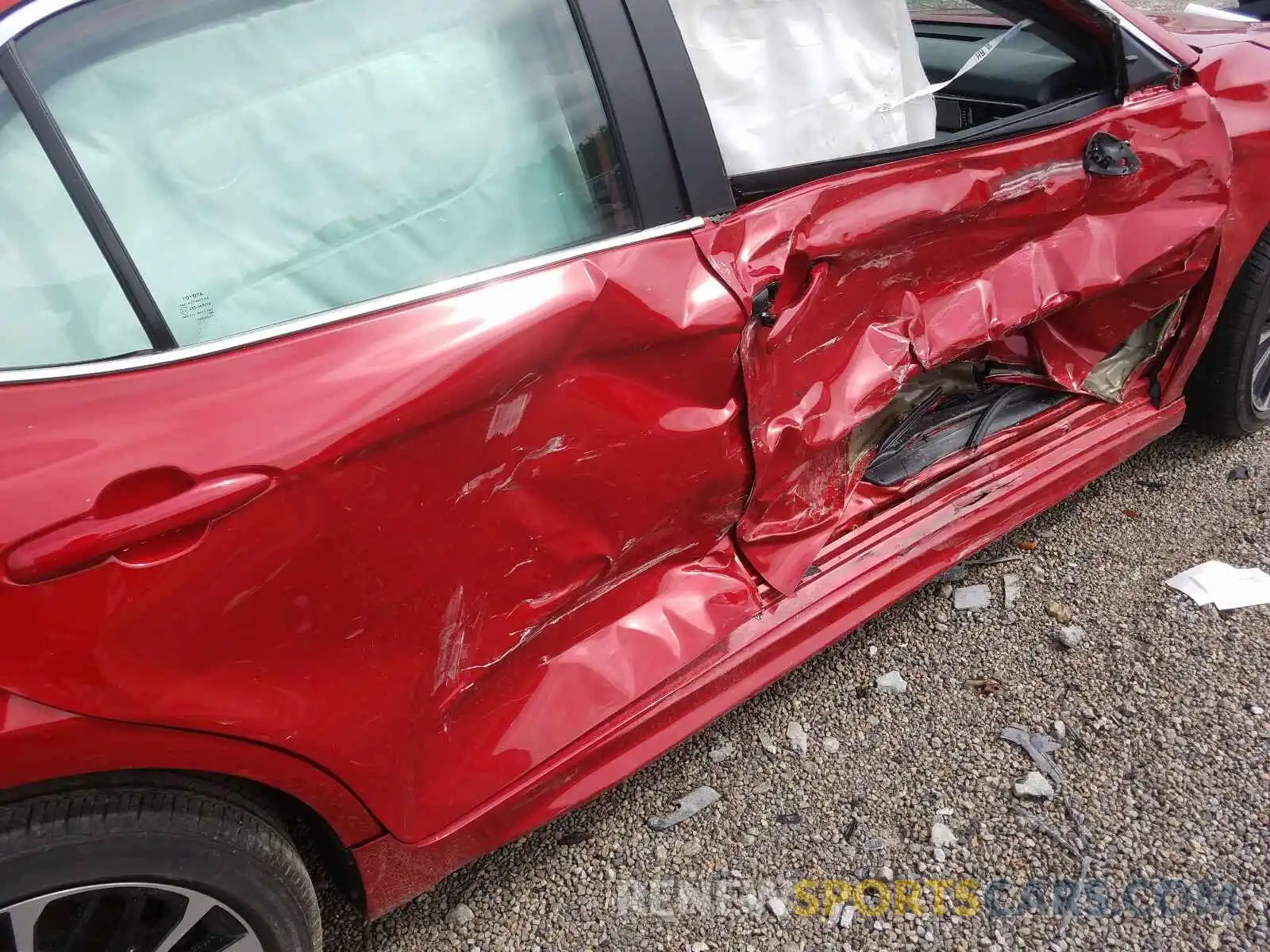 9 Photograph of a damaged car 4T1B11HK5KU289594 TOYOTA CAMRY 2019