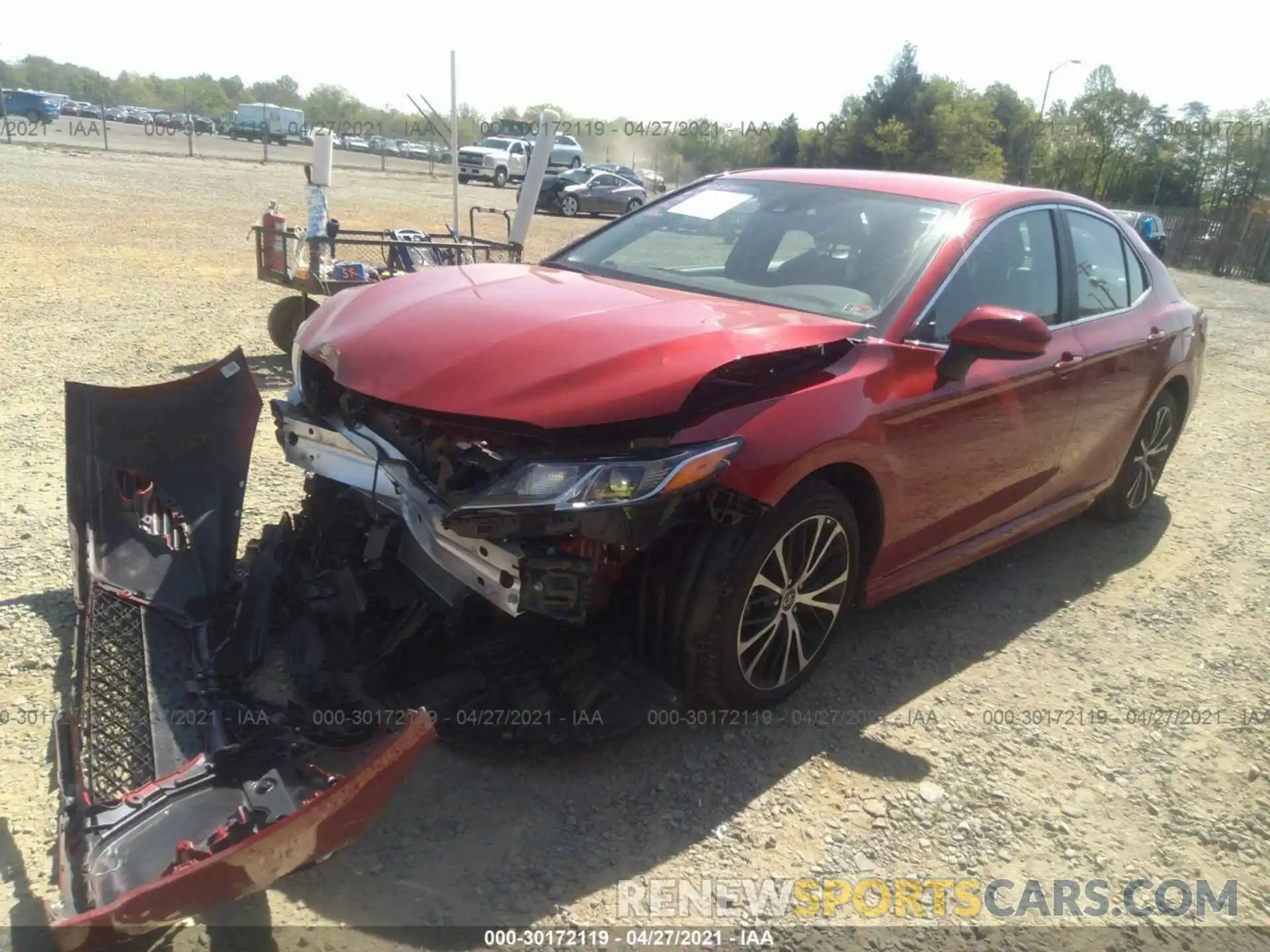 2 Фотография поврежденного автомобиля 4T1B11HK5KU290647 TOYOTA CAMRY 2019