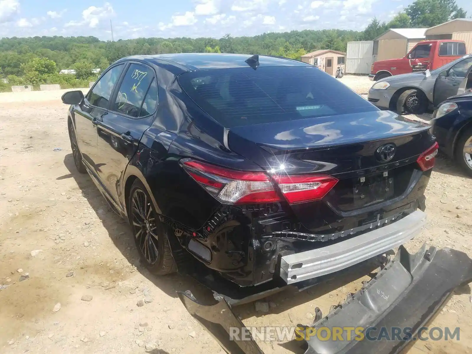 3 Photograph of a damaged car 4T1B11HK5KU290793 TOYOTA CAMRY 2019