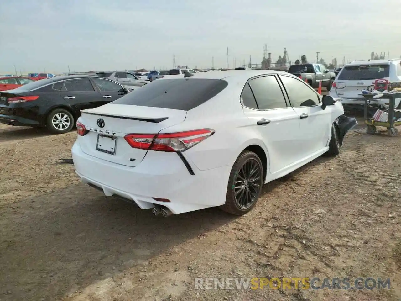 4 Фотография поврежденного автомобиля 4T1B11HK5KU292589 TOYOTA CAMRY 2019