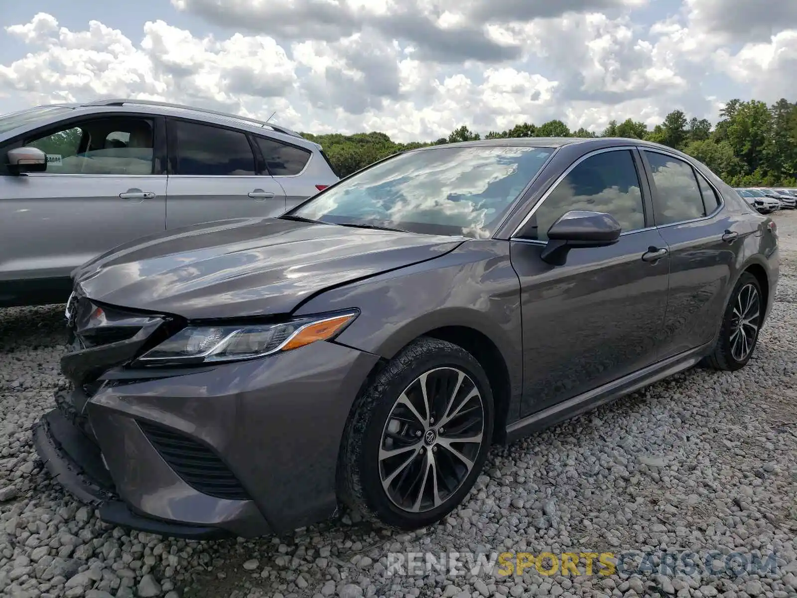 2 Photograph of a damaged car 4T1B11HK5KU295542 TOYOTA CAMRY 2019