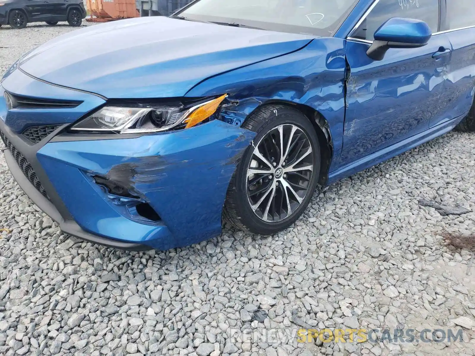 9 Photograph of a damaged car 4T1B11HK5KU299798 TOYOTA CAMRY 2019