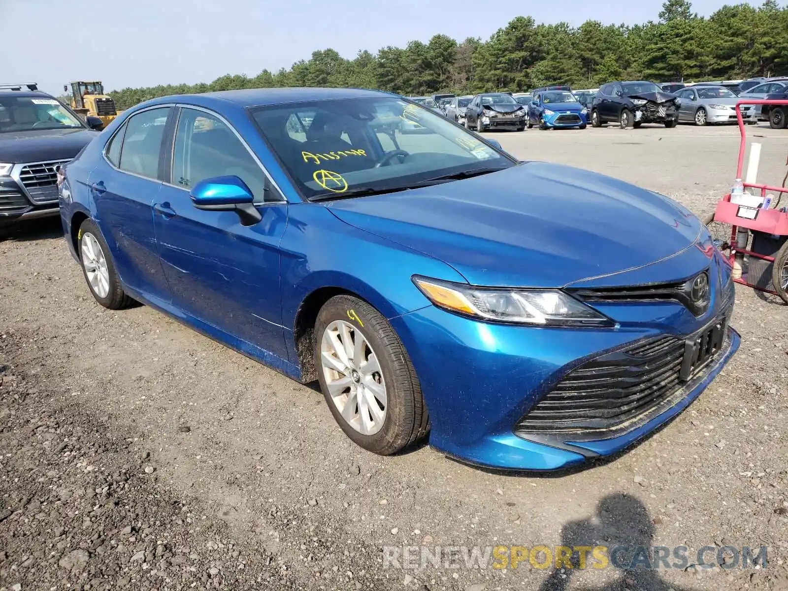 1 Photograph of a damaged car 4T1B11HK5KU299865 TOYOTA CAMRY 2019