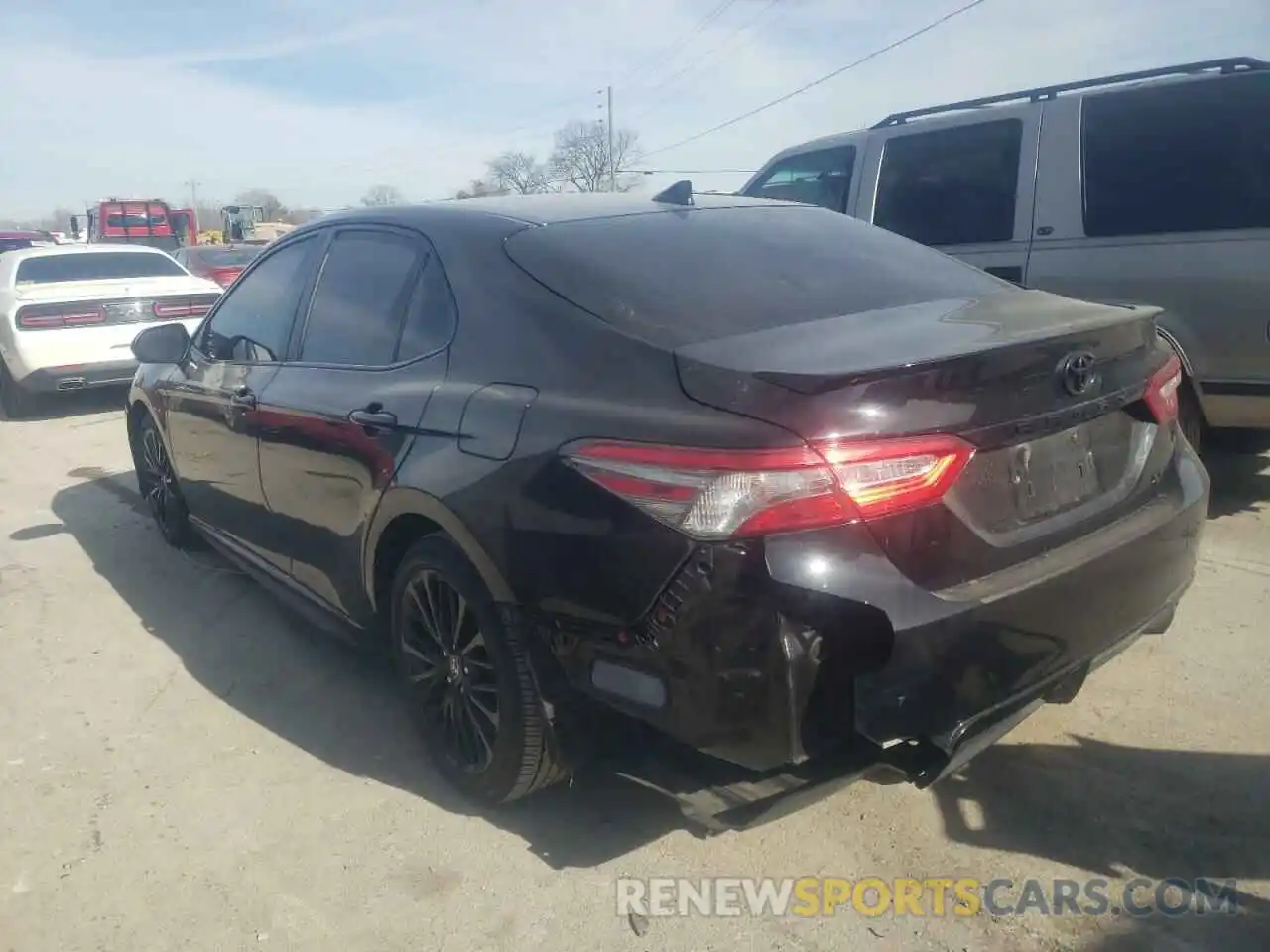 3 Photograph of a damaged car 4T1B11HK5KU300187 TOYOTA CAMRY 2019