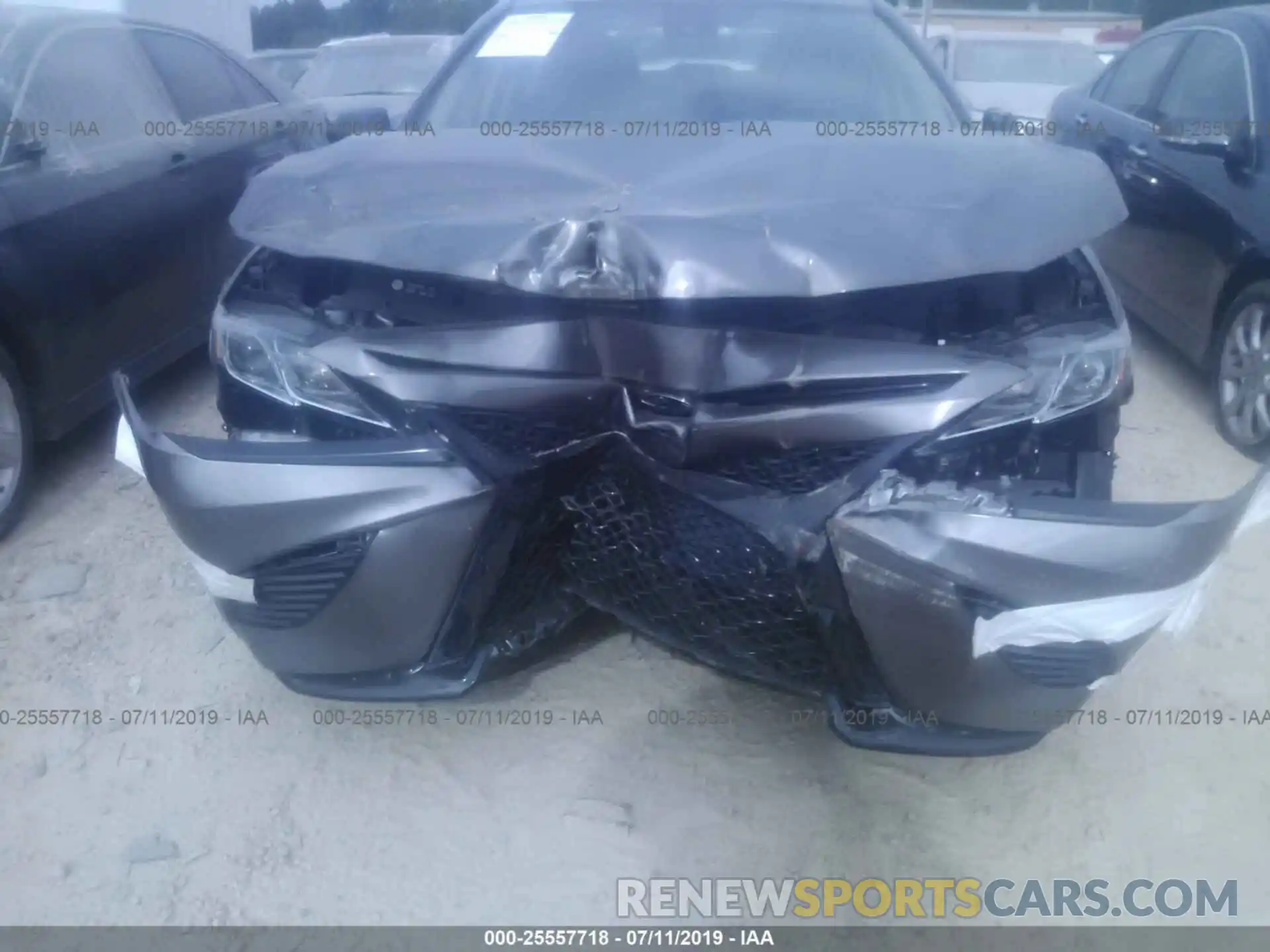 6 Photograph of a damaged car 4T1B11HK5KU678977 TOYOTA CAMRY 2019