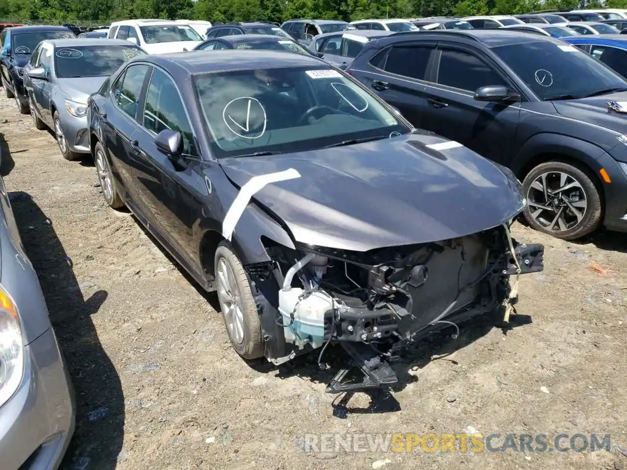 1 Photograph of a damaged car 4T1B11HK5KU679594 TOYOTA CAMRY 2019