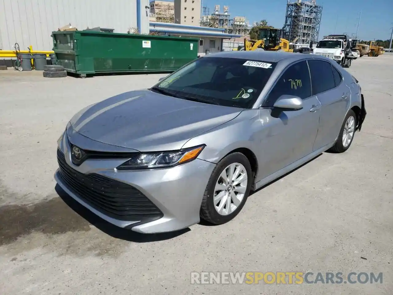 2 Photograph of a damaged car 4T1B11HK5KU680745 TOYOTA CAMRY 2019