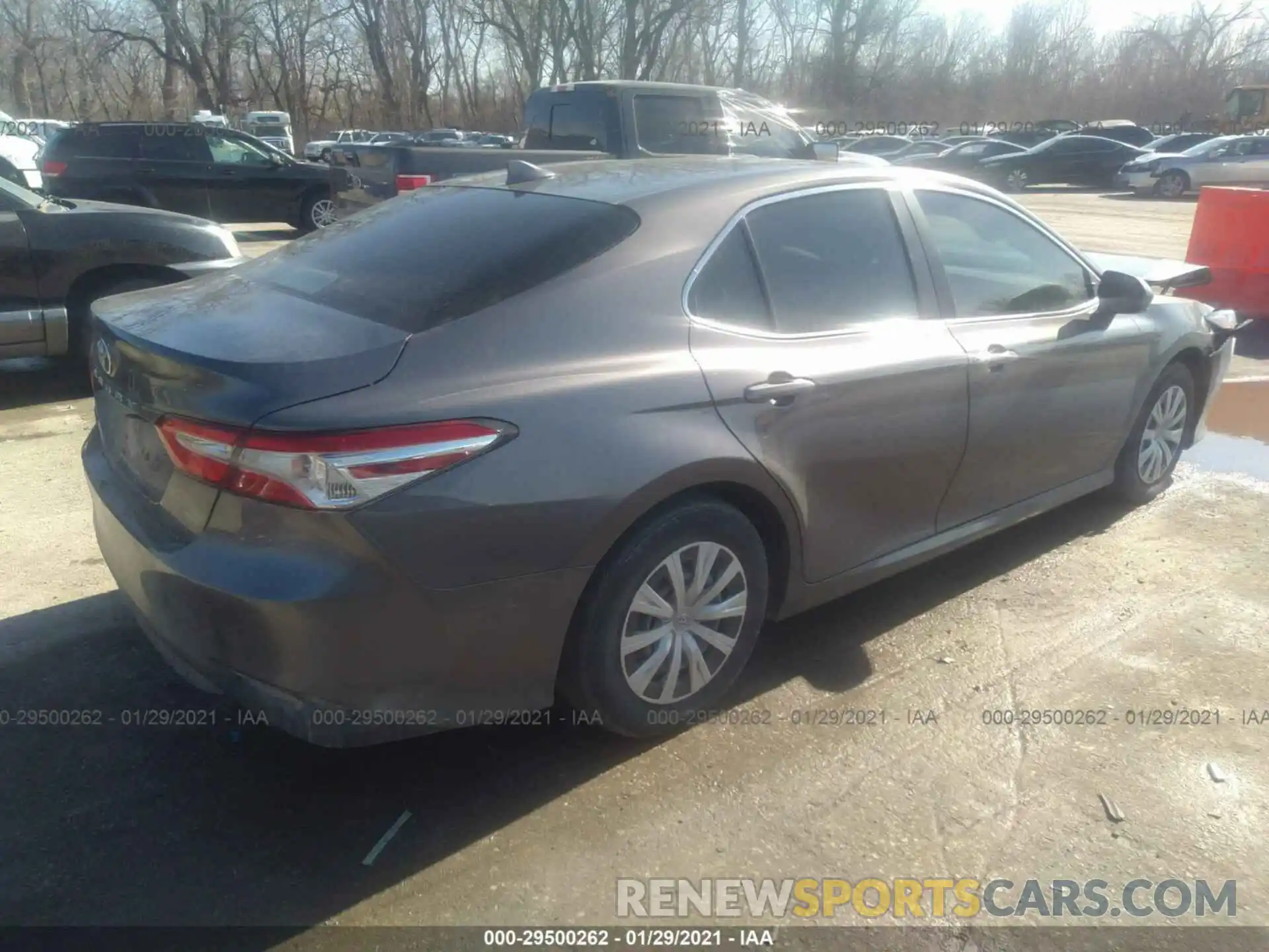 4 Photograph of a damaged car 4T1B11HK5KU680891 TOYOTA CAMRY 2019