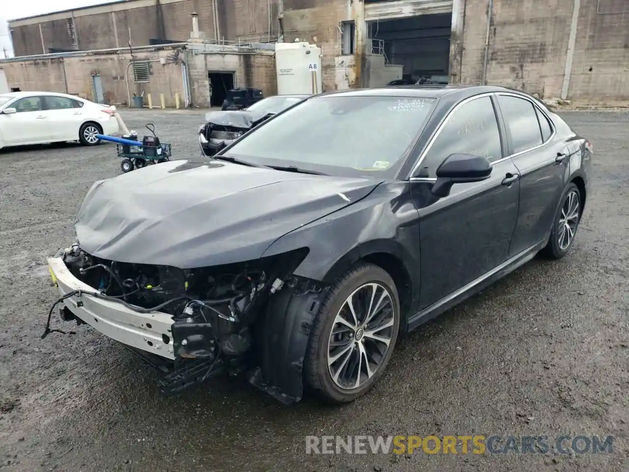 2 Photograph of a damaged car 4T1B11HK5KU681765 TOYOTA CAMRY 2019