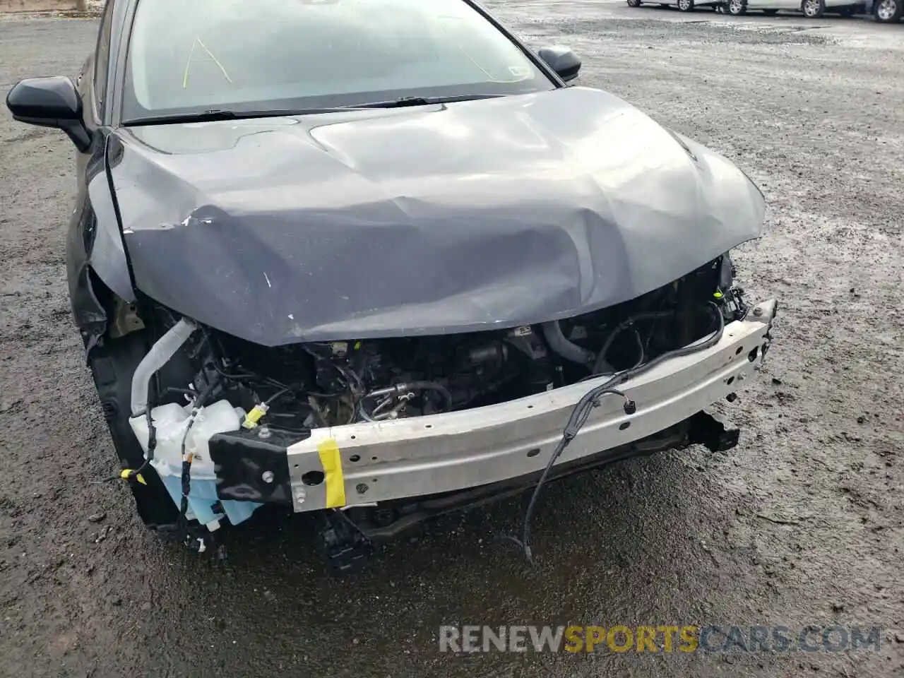 9 Photograph of a damaged car 4T1B11HK5KU681765 TOYOTA CAMRY 2019