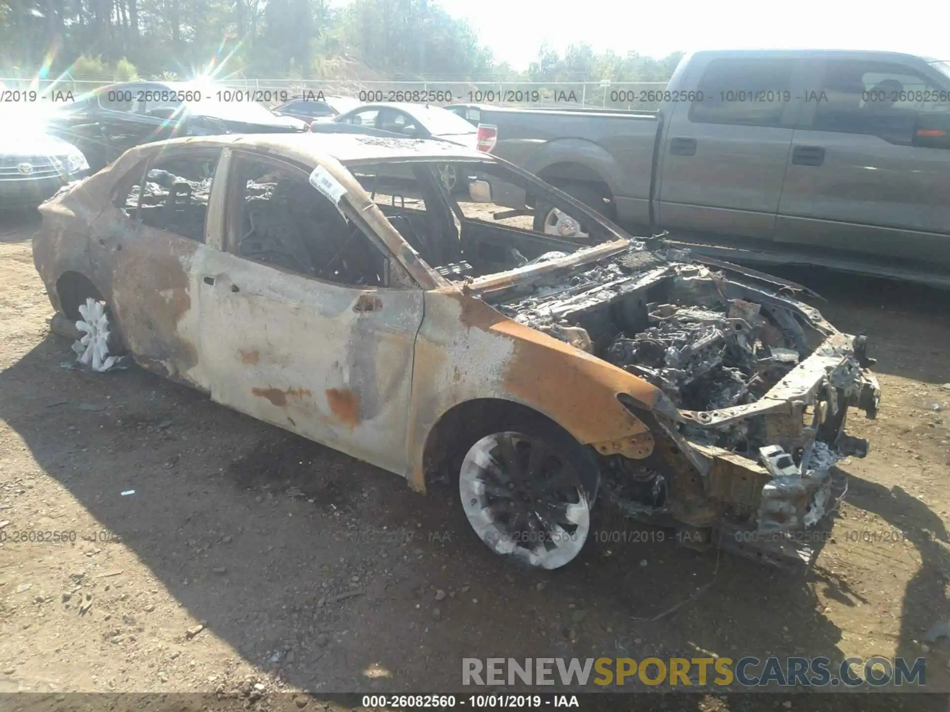 1 Photograph of a damaged car 4T1B11HK5KU682155 TOYOTA CAMRY 2019