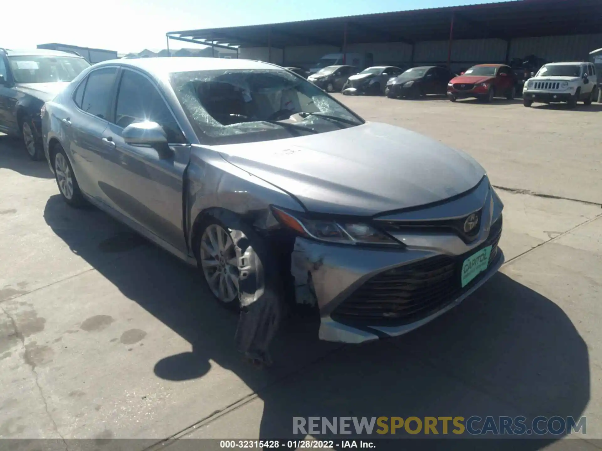 1 Photograph of a damaged car 4T1B11HK5KU684083 TOYOTA CAMRY 2019