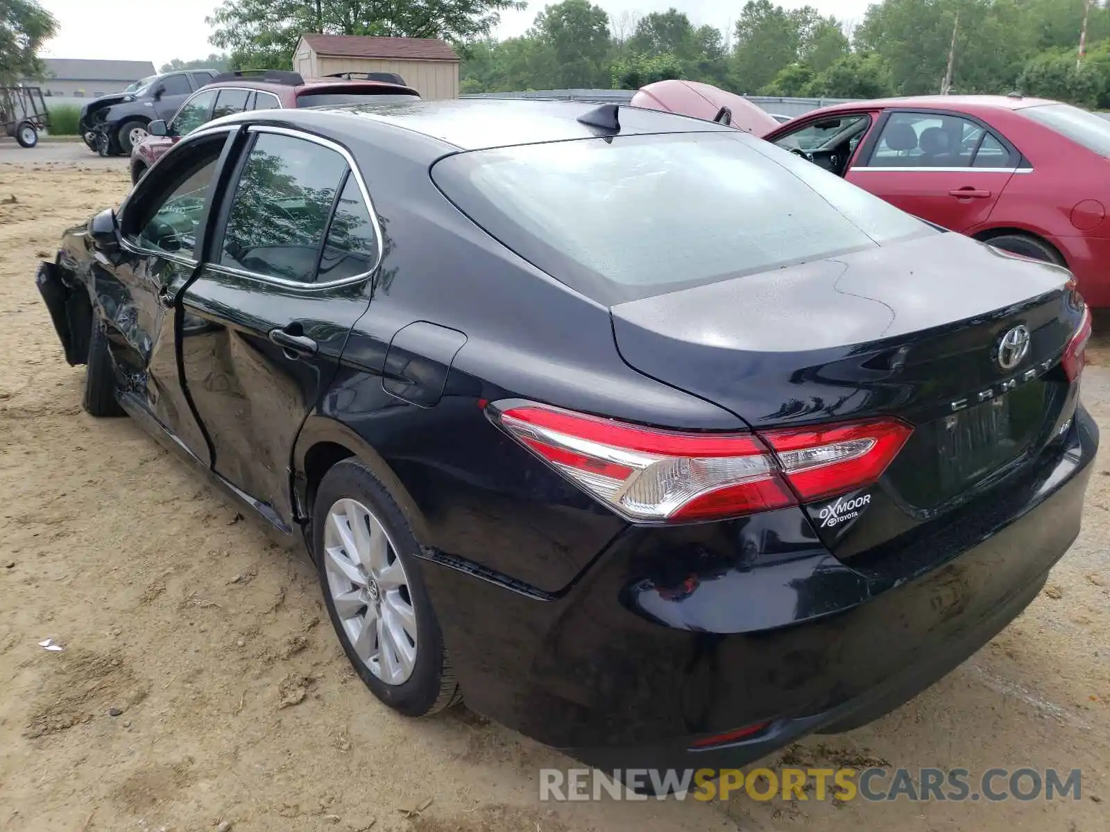 3 Photograph of a damaged car 4T1B11HK5KU685590 TOYOTA CAMRY 2019