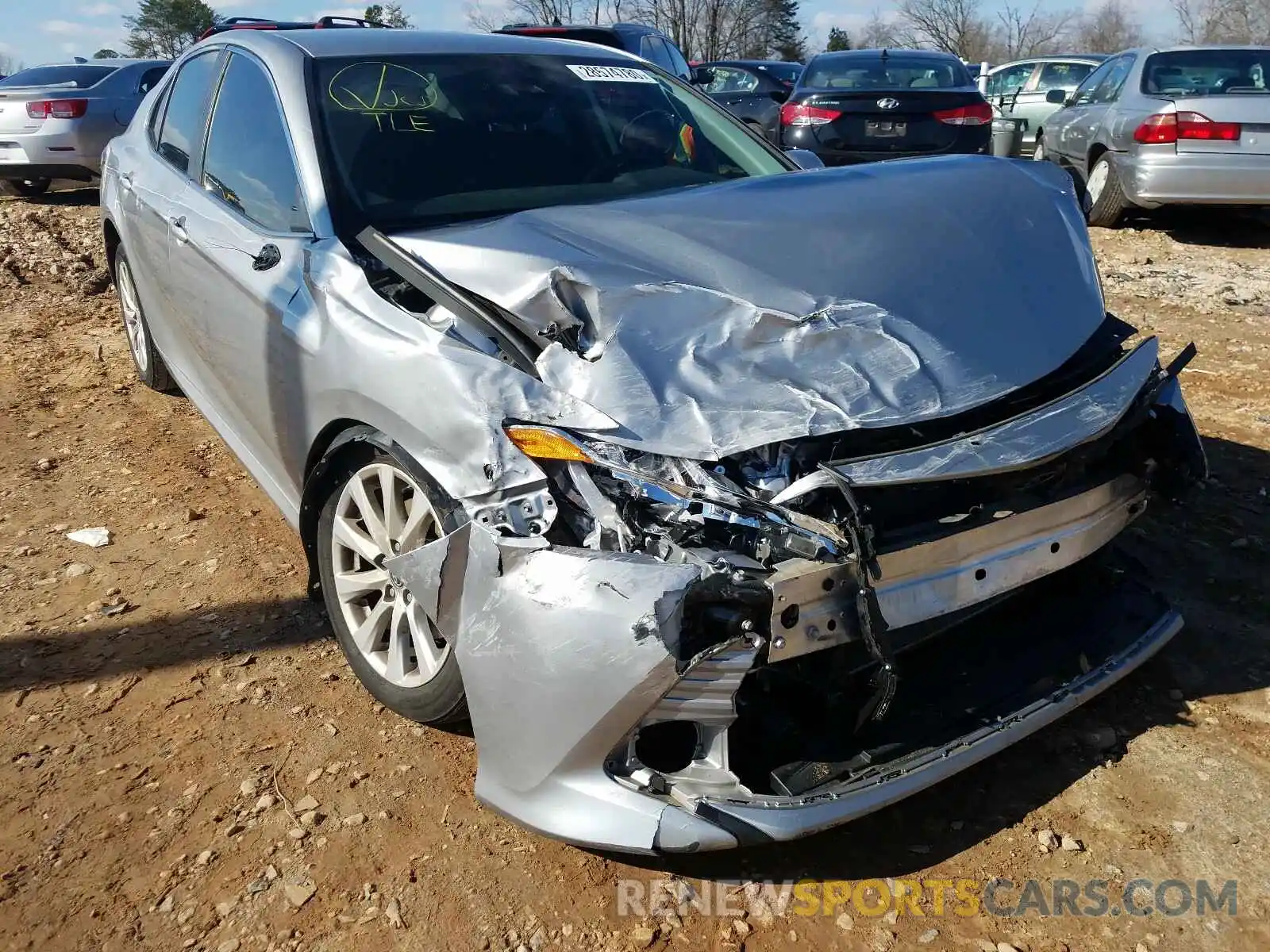 1 Photograph of a damaged car 4T1B11HK5KU686058 TOYOTA CAMRY 2019